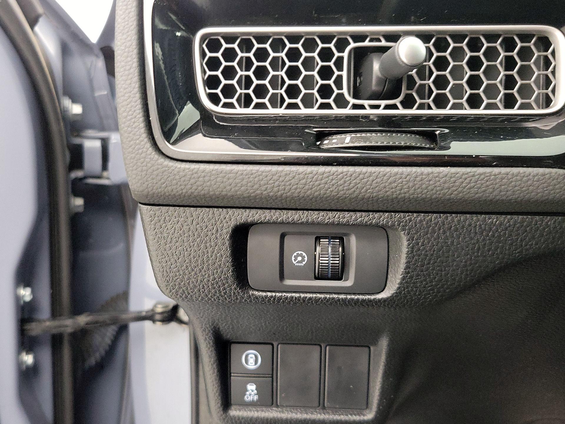 Thumbnail: 2023 Honda Civic - 13