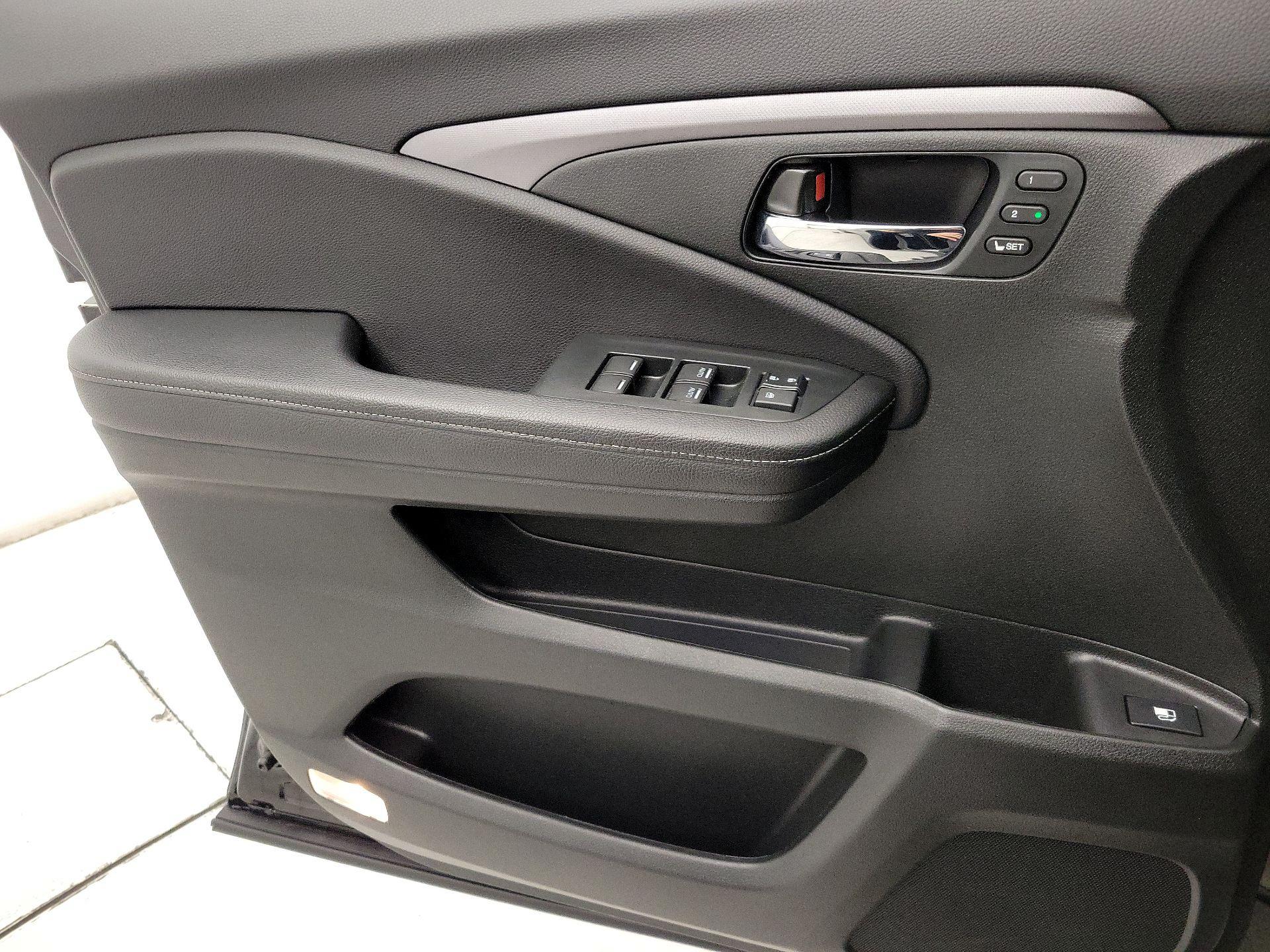 Thumbnail: 2023 Honda Ridgeline - 12