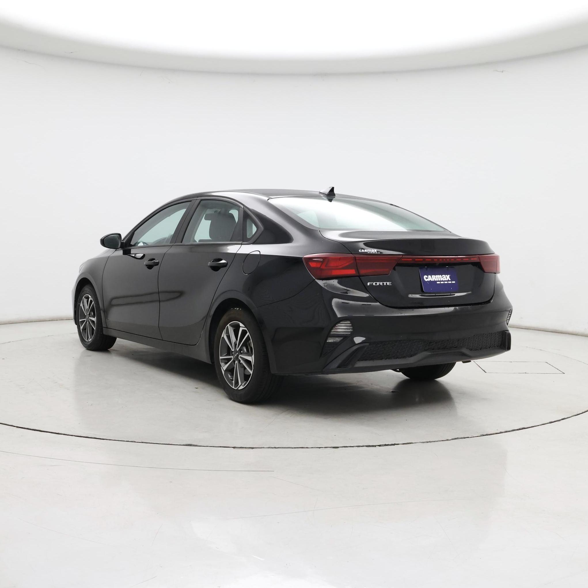 Thumbnail: 2024 Kia Forte - 2