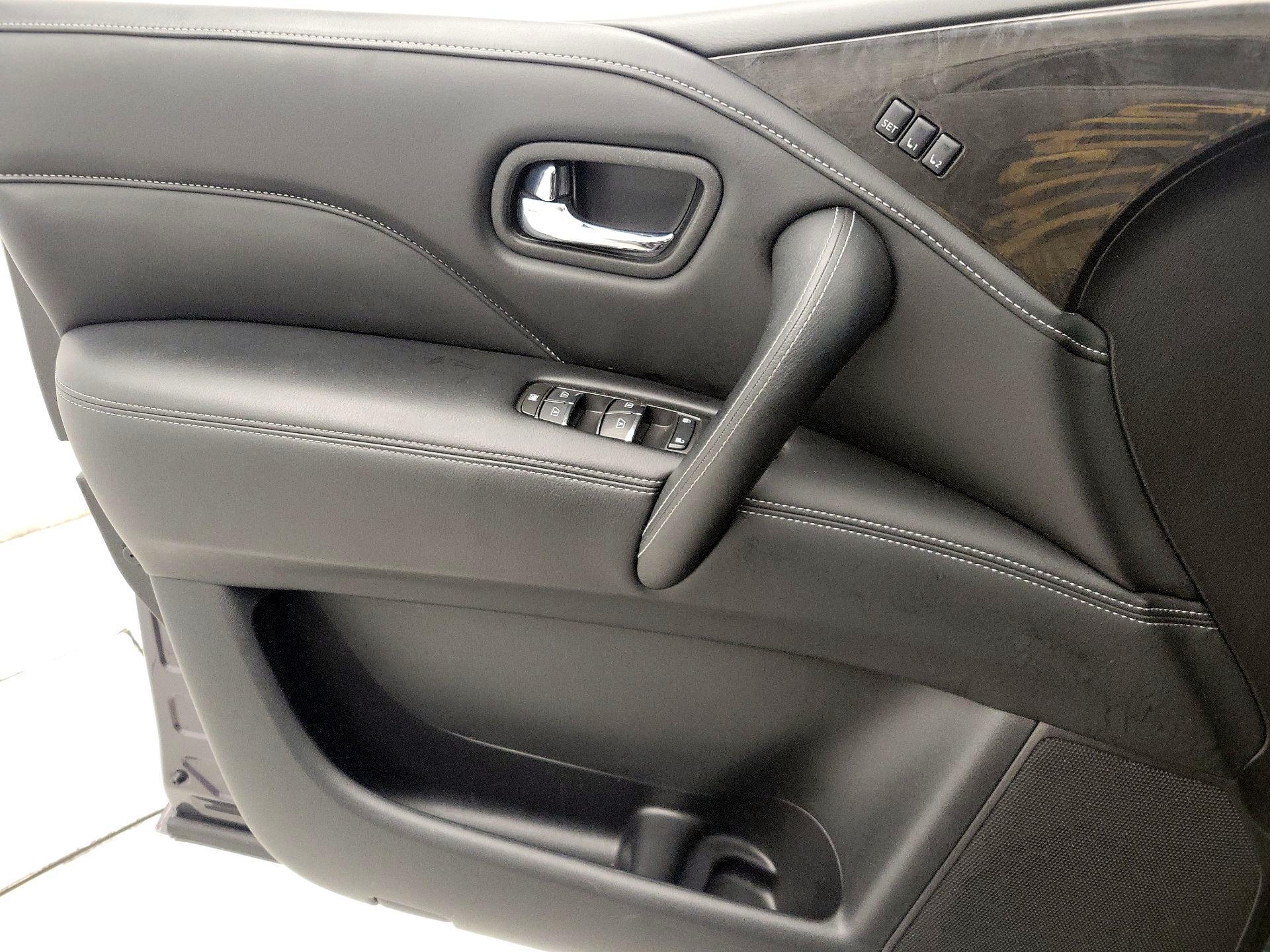 Thumbnail: 2024 INFINITI QX80 - 12