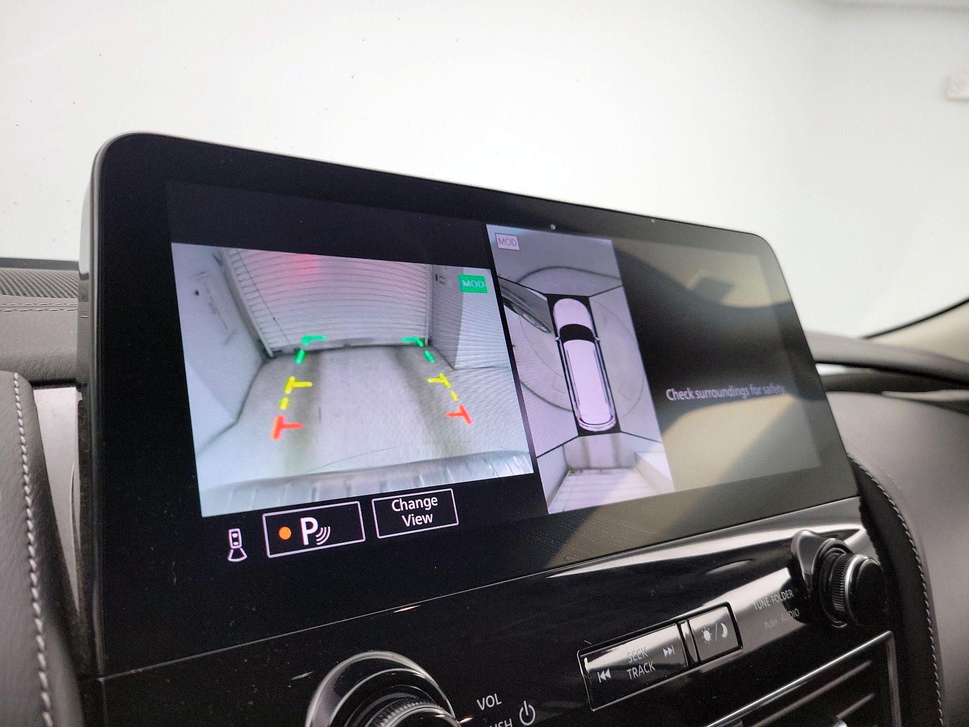 Thumbnail: 2024 INFINITI QX80 - 15