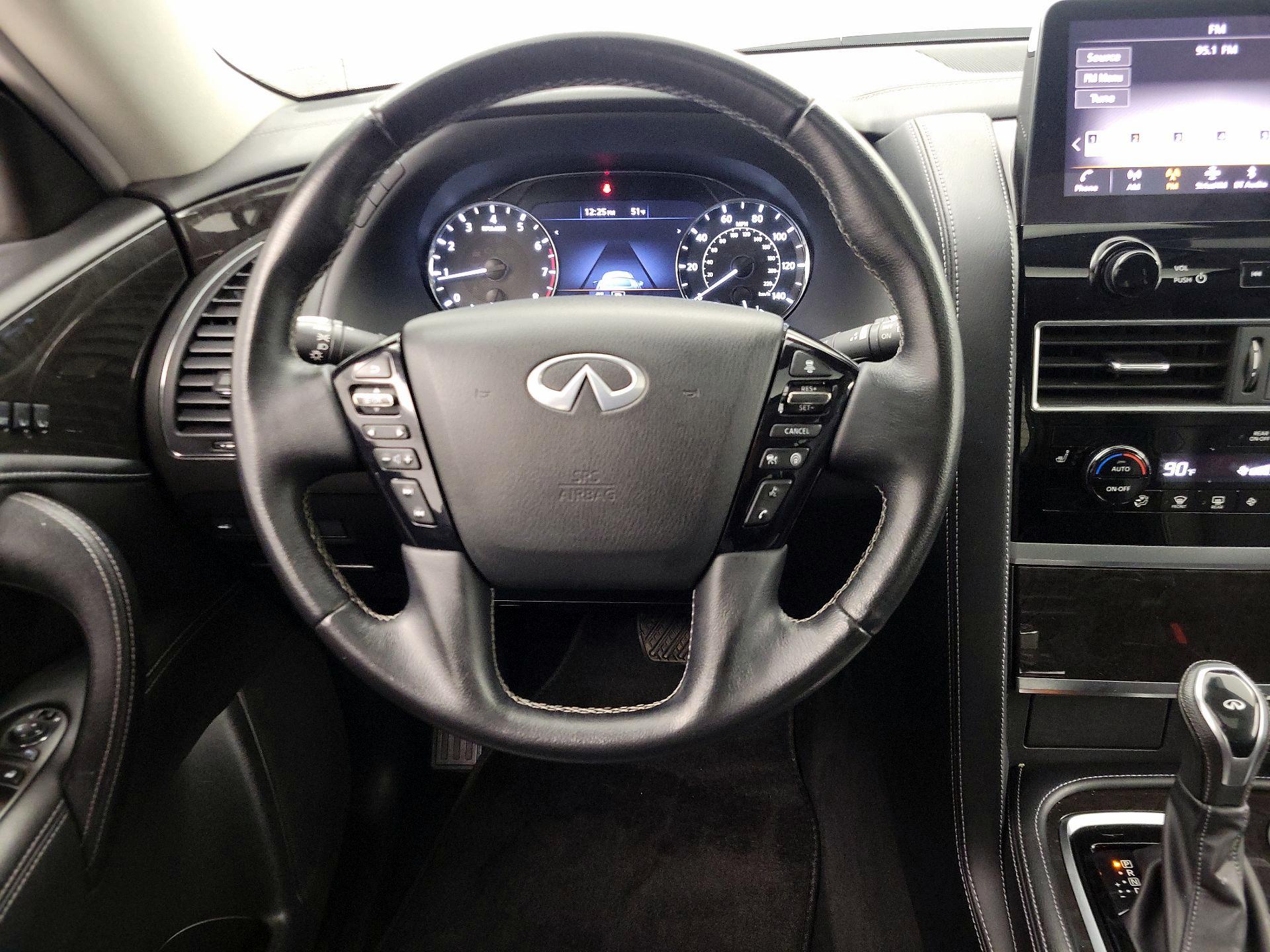 Thumbnail: 2024 INFINITI QX80 - 10