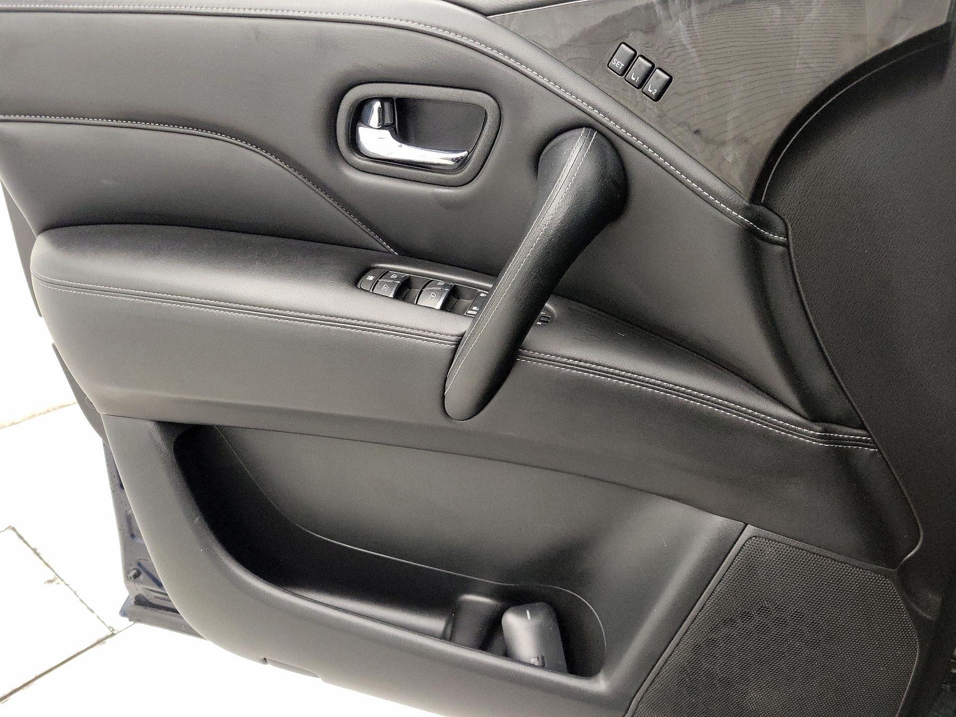 Thumbnail: 2024 INFINITI QX80 - 12