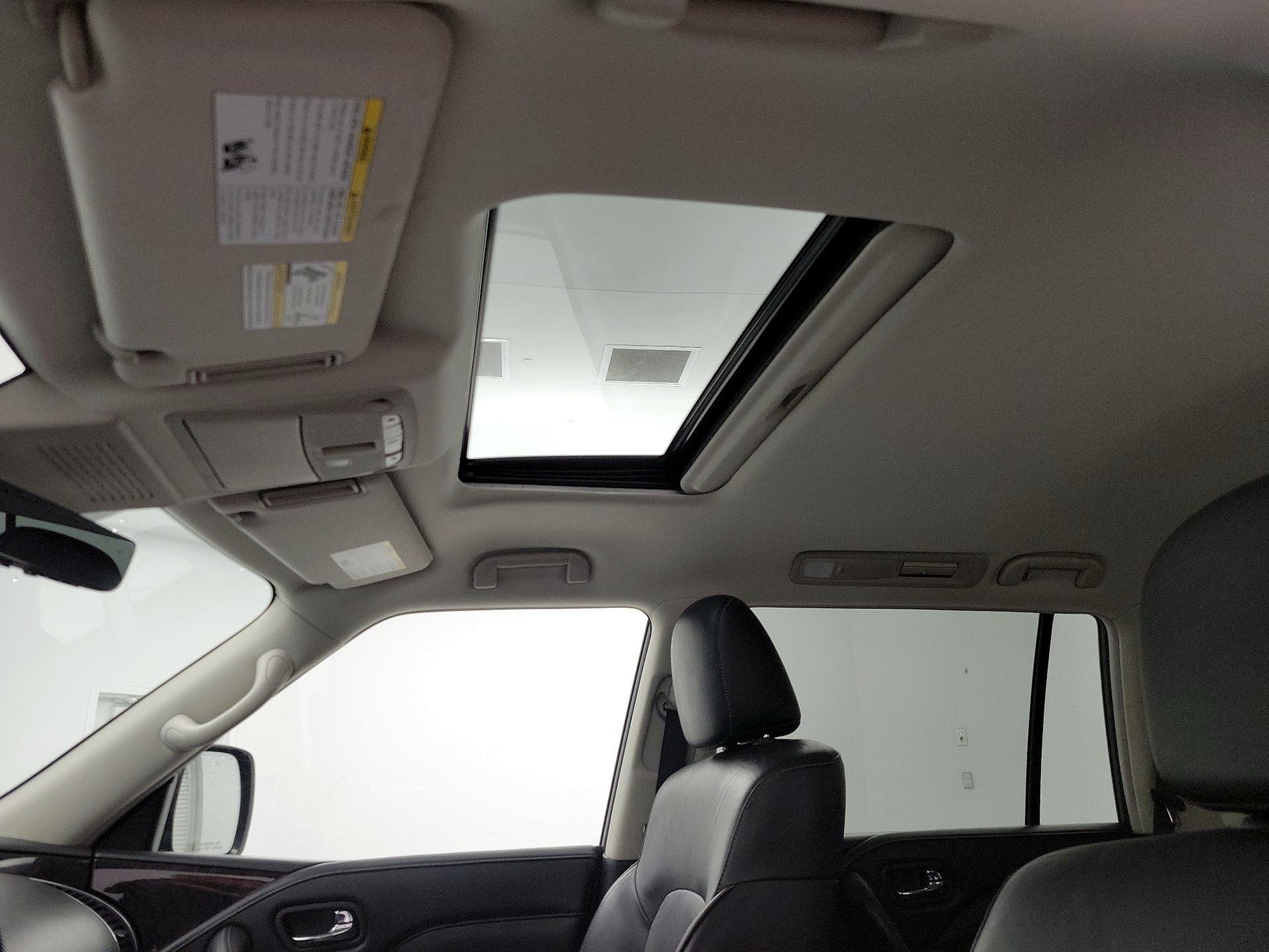 Thumbnail: 2024 INFINITI QX80 - 19