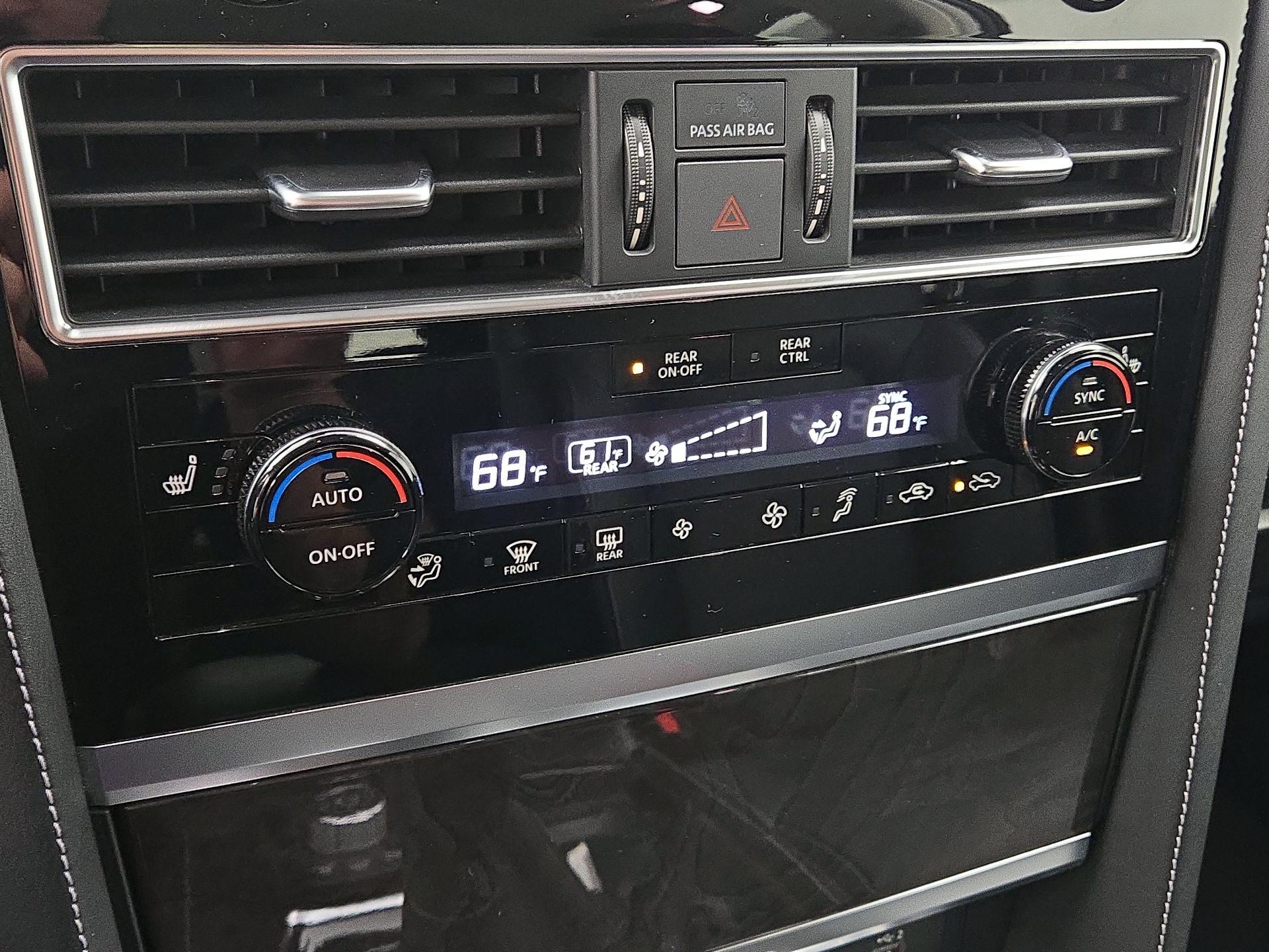 Thumbnail: 2024 INFINITI QX80 - 17