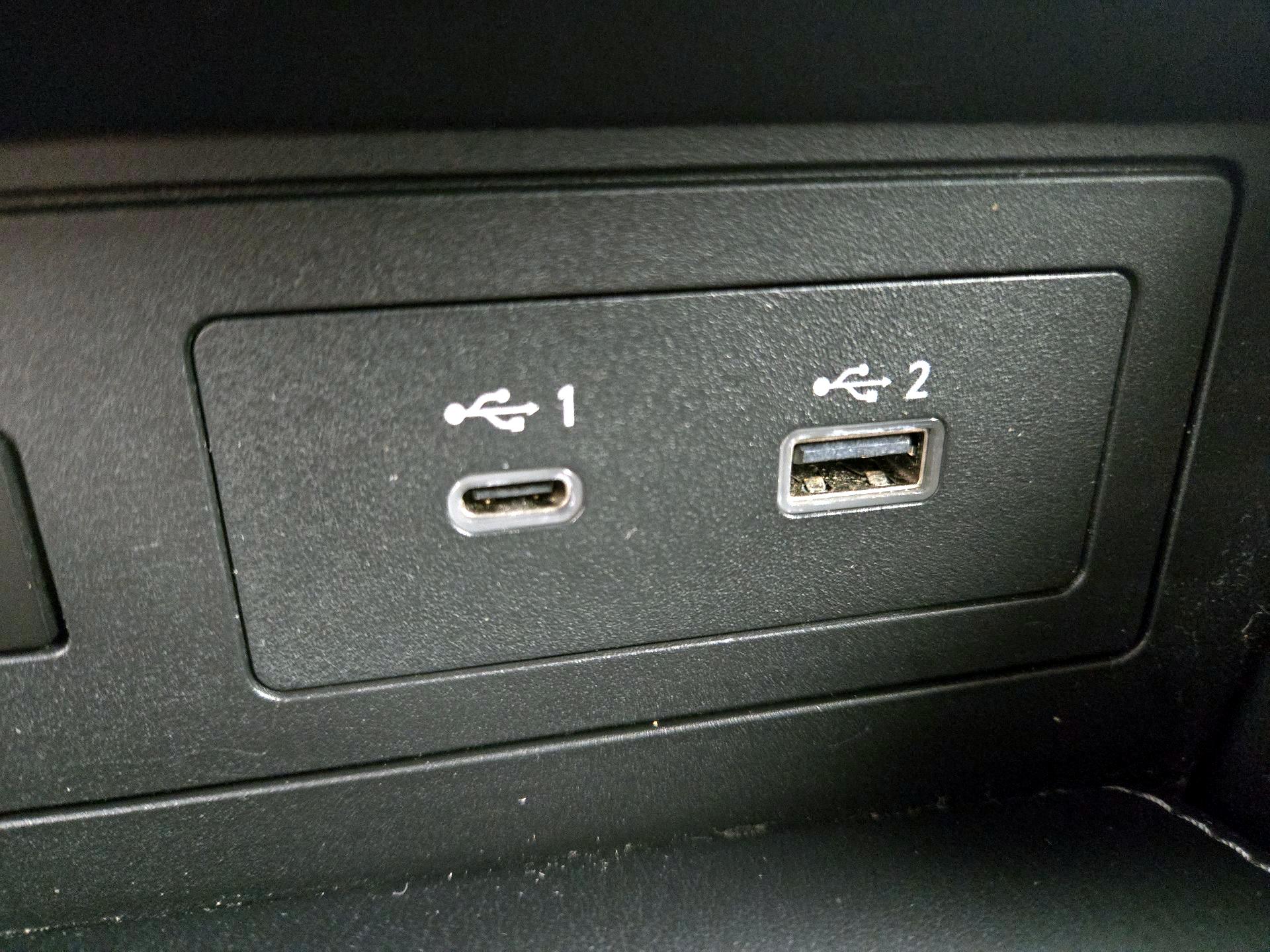 Thumbnail: 2024 INFINITI QX80 - 19