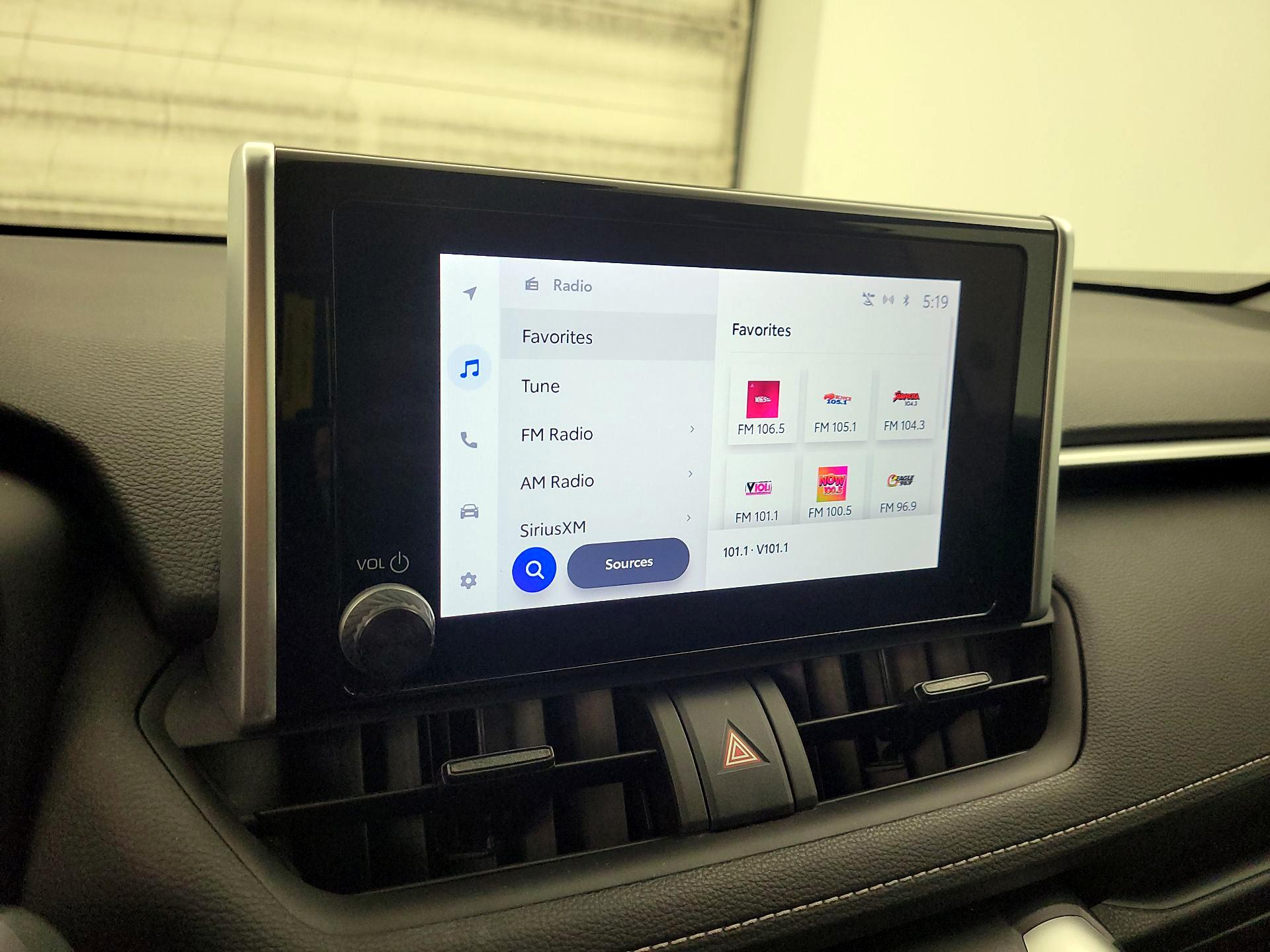 Thumbnail: 2023 Toyota RAV4 - 14