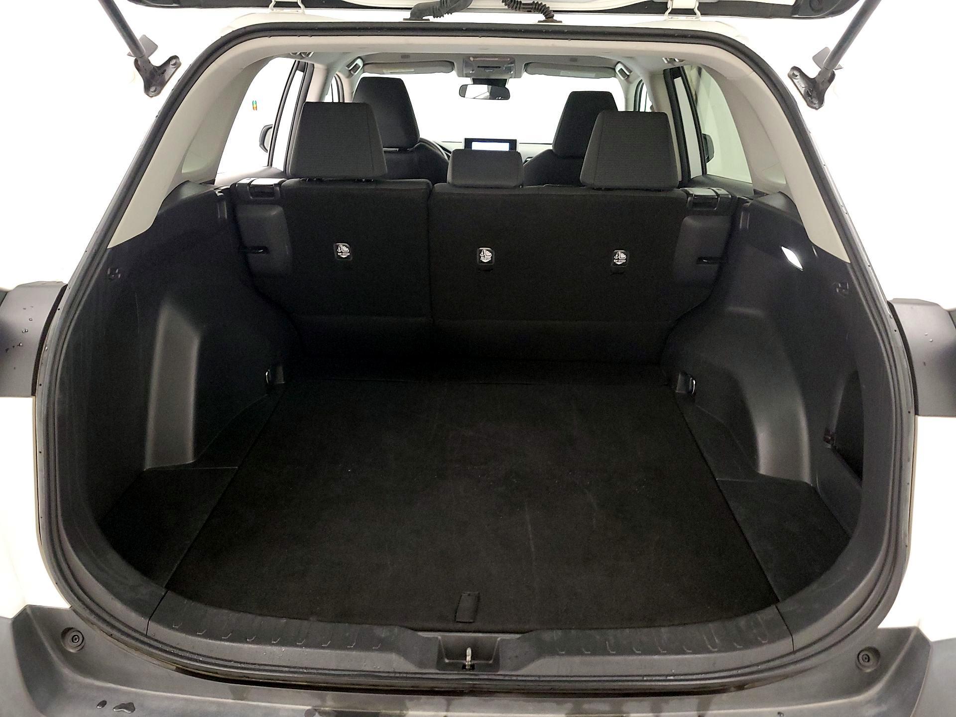 Thumbnail: 2023 Toyota RAV4 - 19