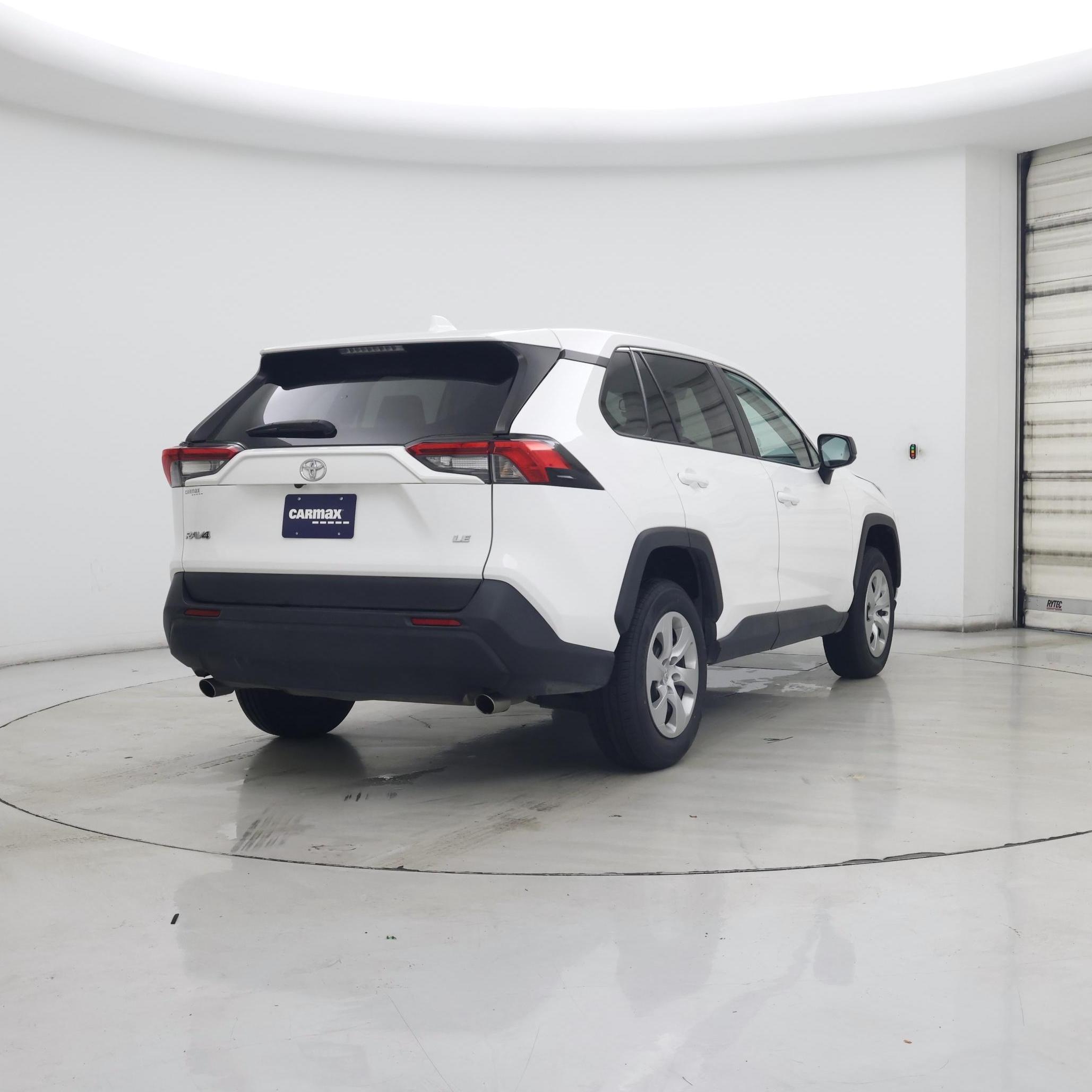 Thumbnail: 2023 Toyota RAV4 - 8