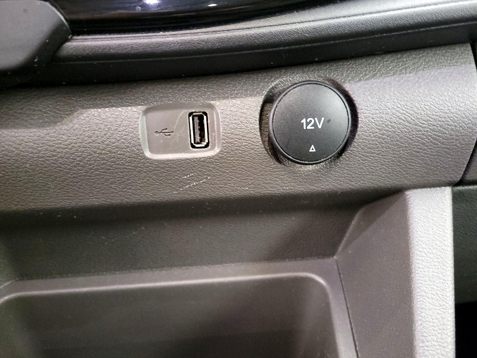 Thumbnail: 2023 Ford Transit Series - 19