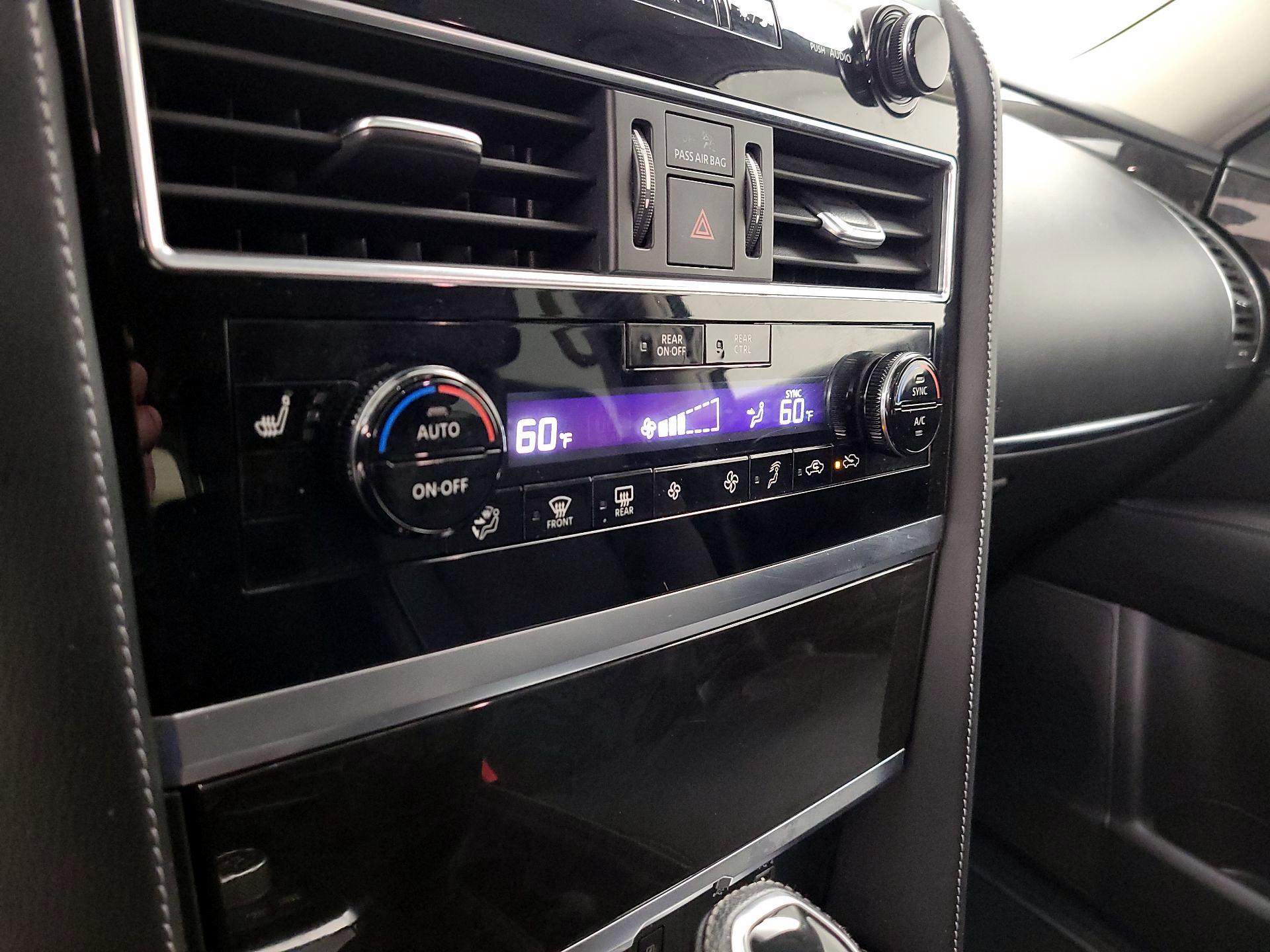 Thumbnail: 2024 INFINITI QX80 - 16