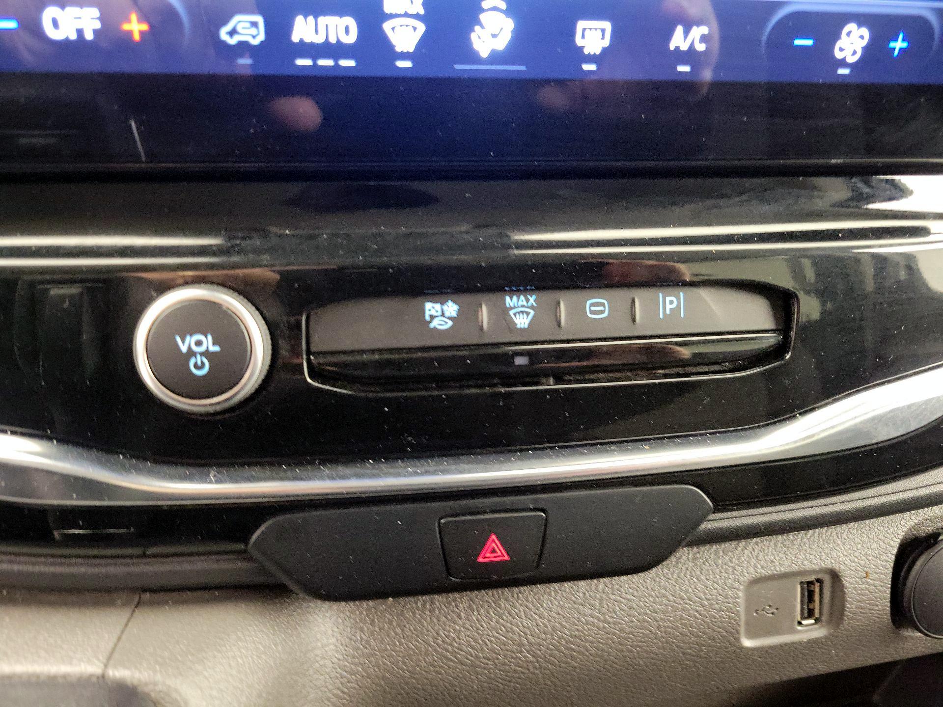 Thumbnail: 2023 Ford Transit Series - 19