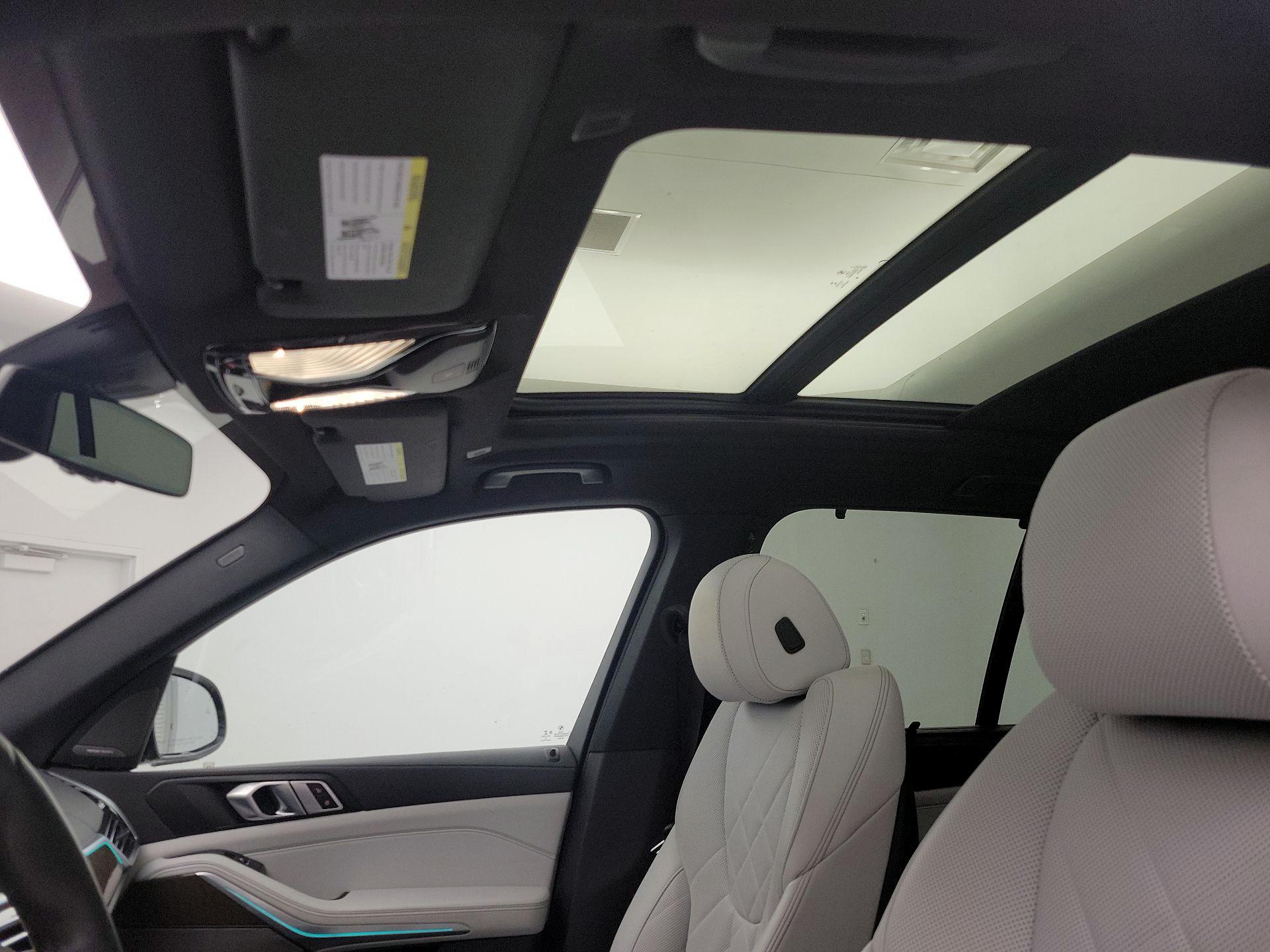 Thumbnail: 2023 BMW X5 - 20