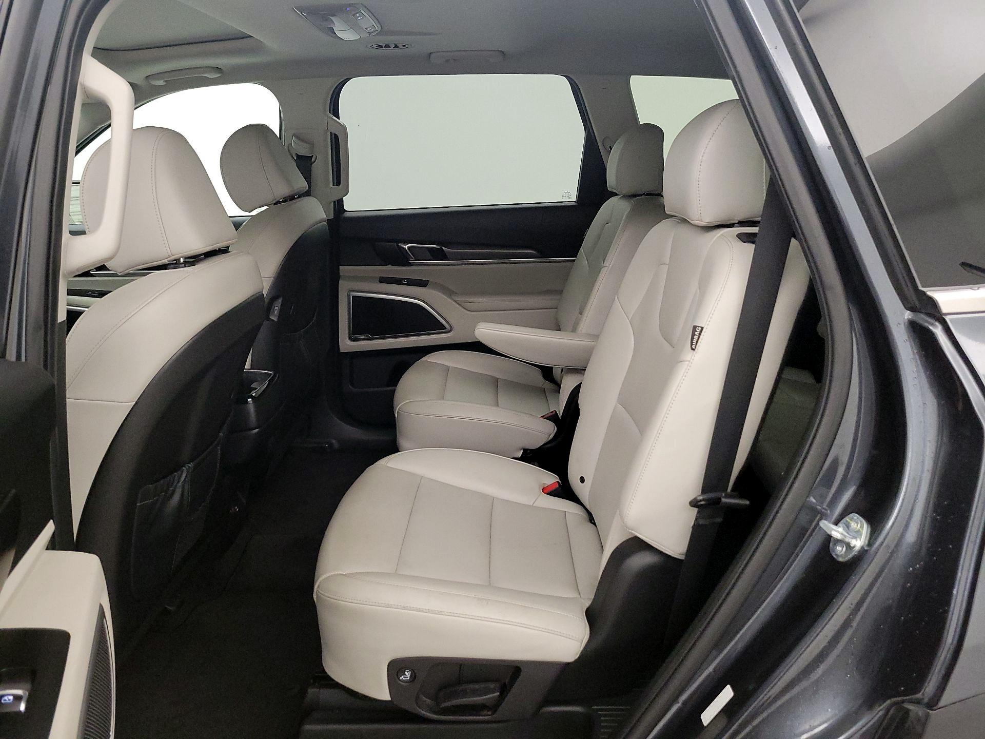 Thumbnail: 2023 Kia Telluride - 20