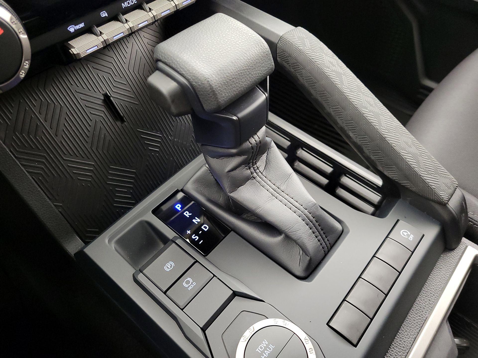 Thumbnail: 2025 Toyota Tacoma - 17