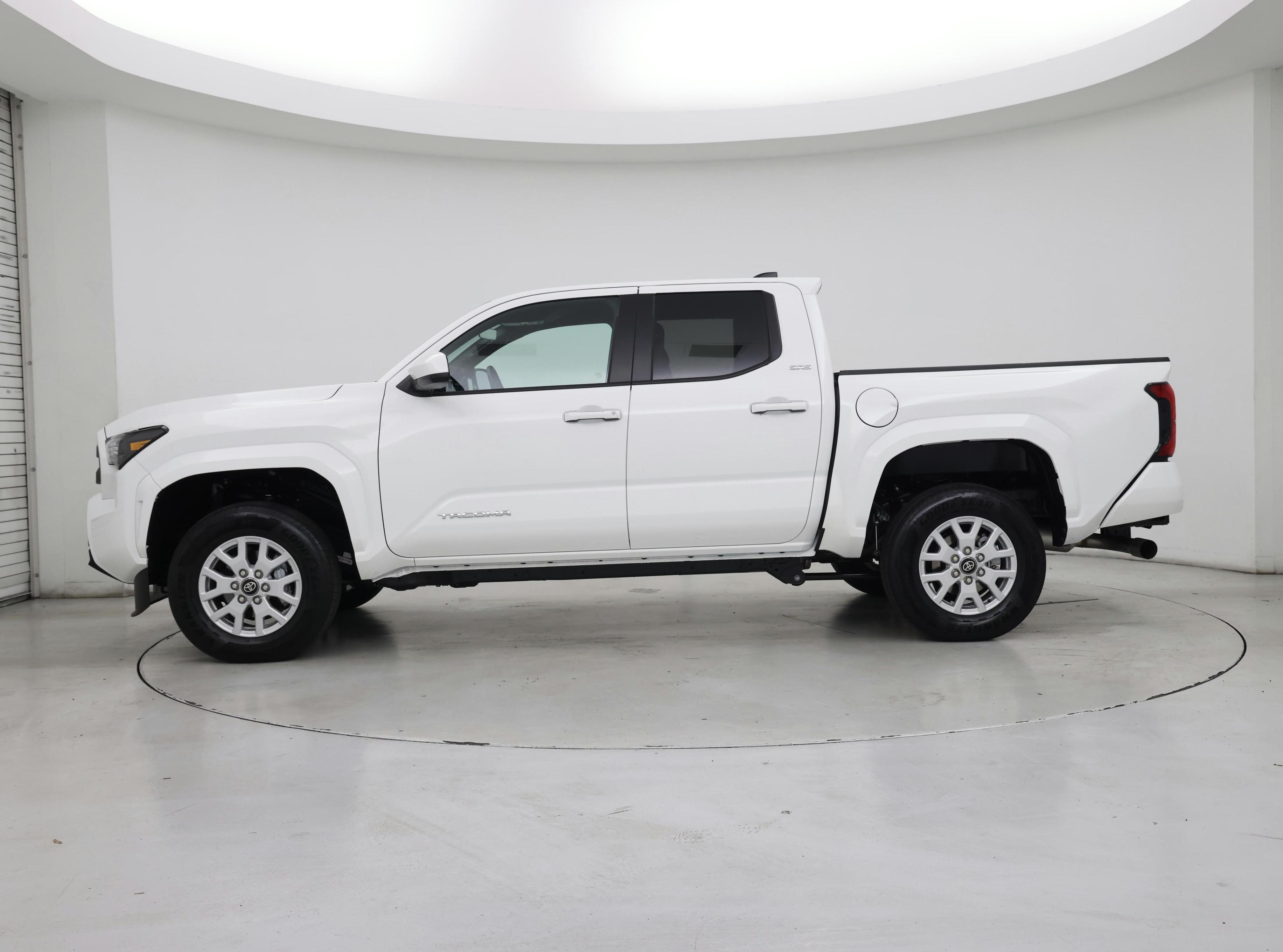 Thumbnail: 2025 Toyota Tacoma - 3