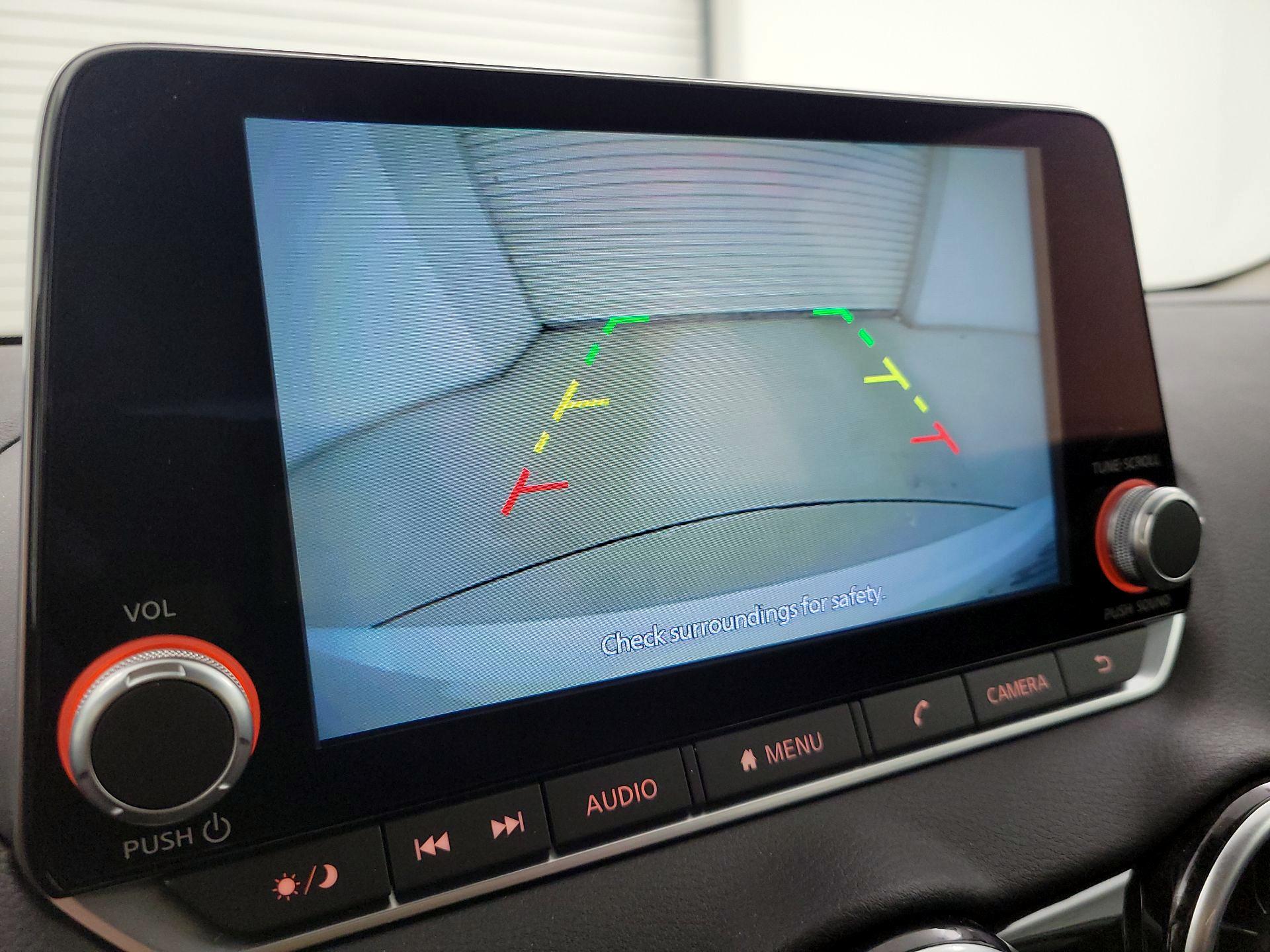 Thumbnail: 2022 Nissan Sentra - 14