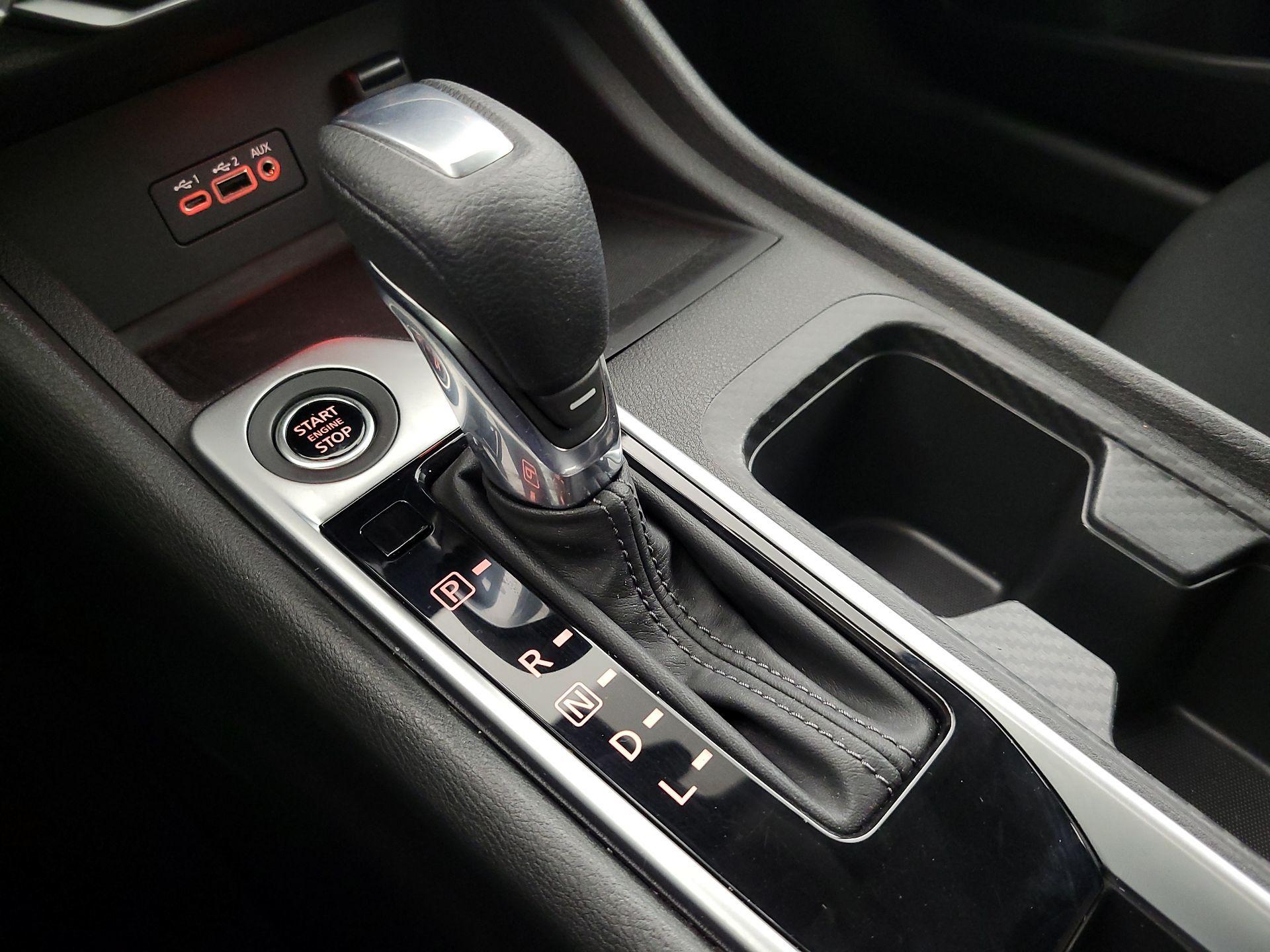 Thumbnail: 2022 Nissan Sentra - 17