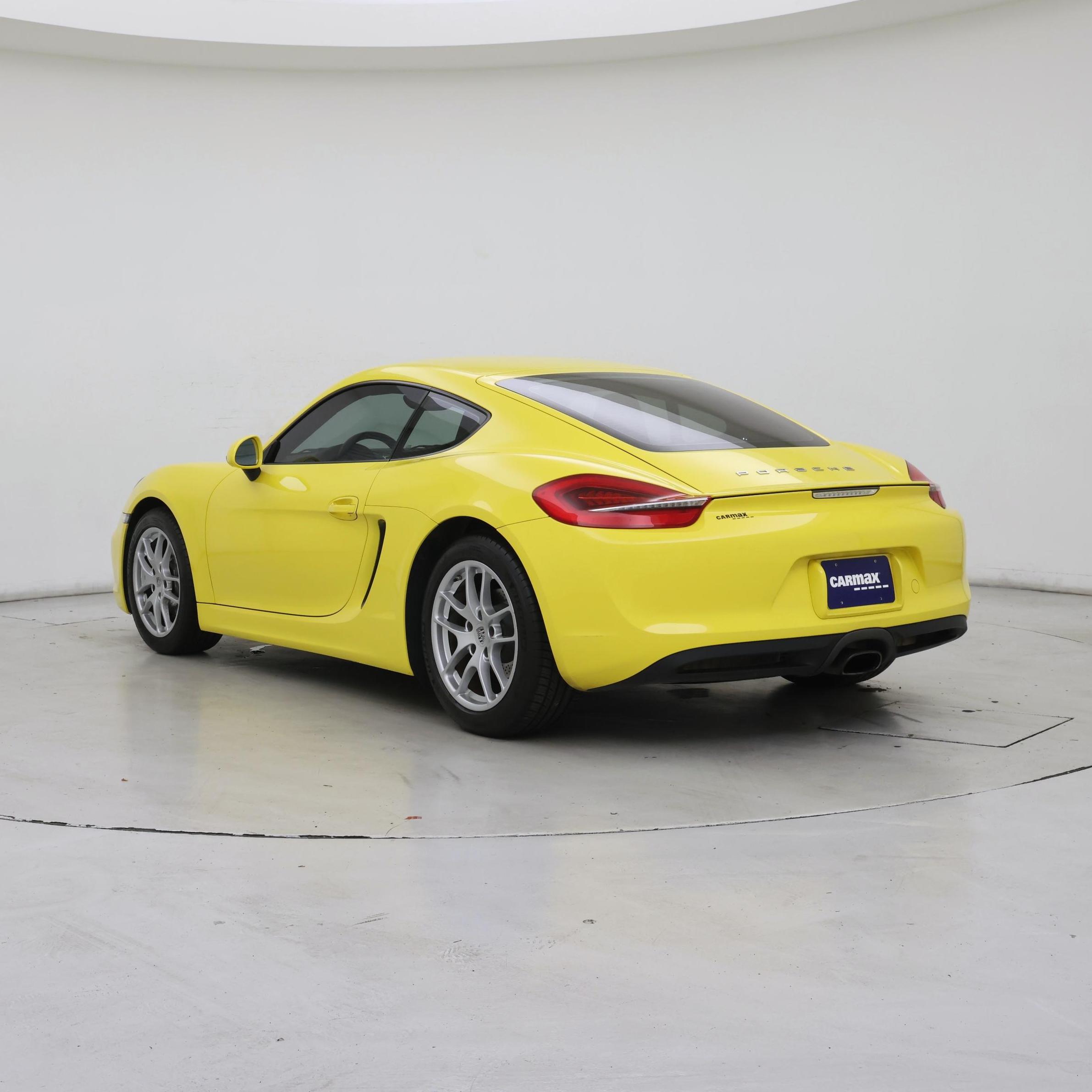 Thumbnail: 2016 Porsche Cayman - 2