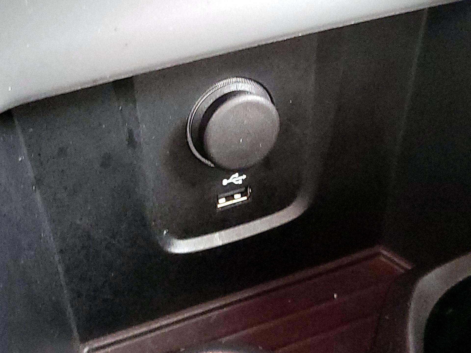 Thumbnail: 2022 BMW X1 - 19