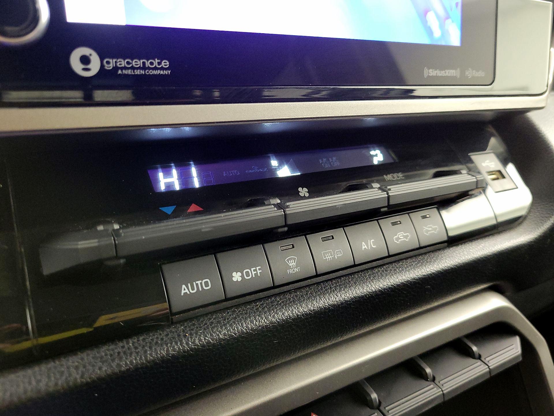 Thumbnail: 2022 Toyota Tundra - 16