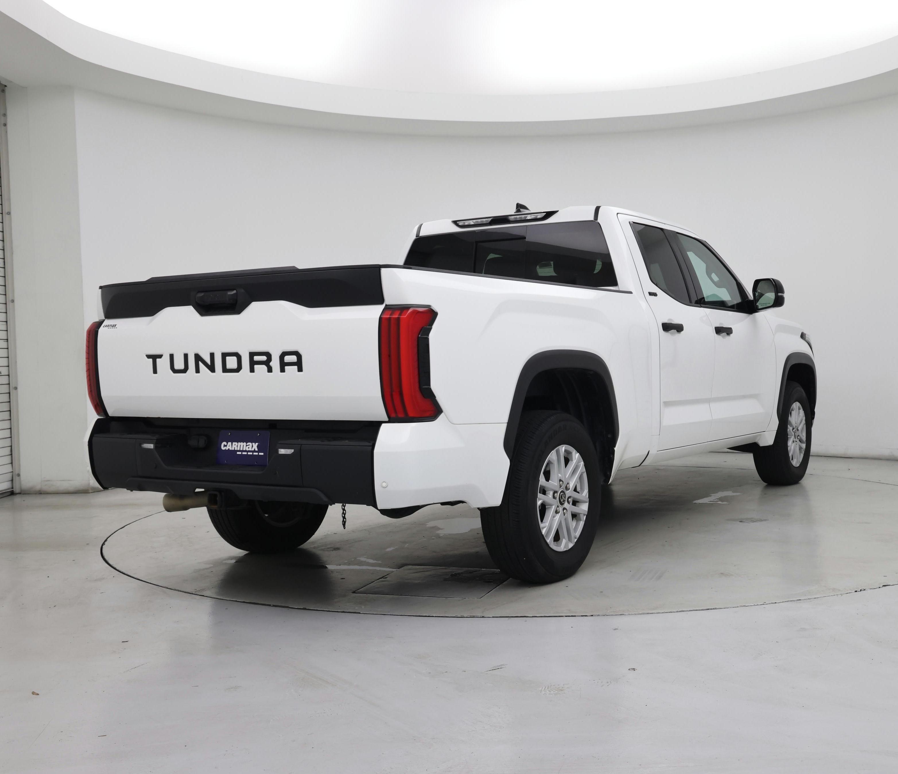 Thumbnail: 2022 Toyota Tundra - 8