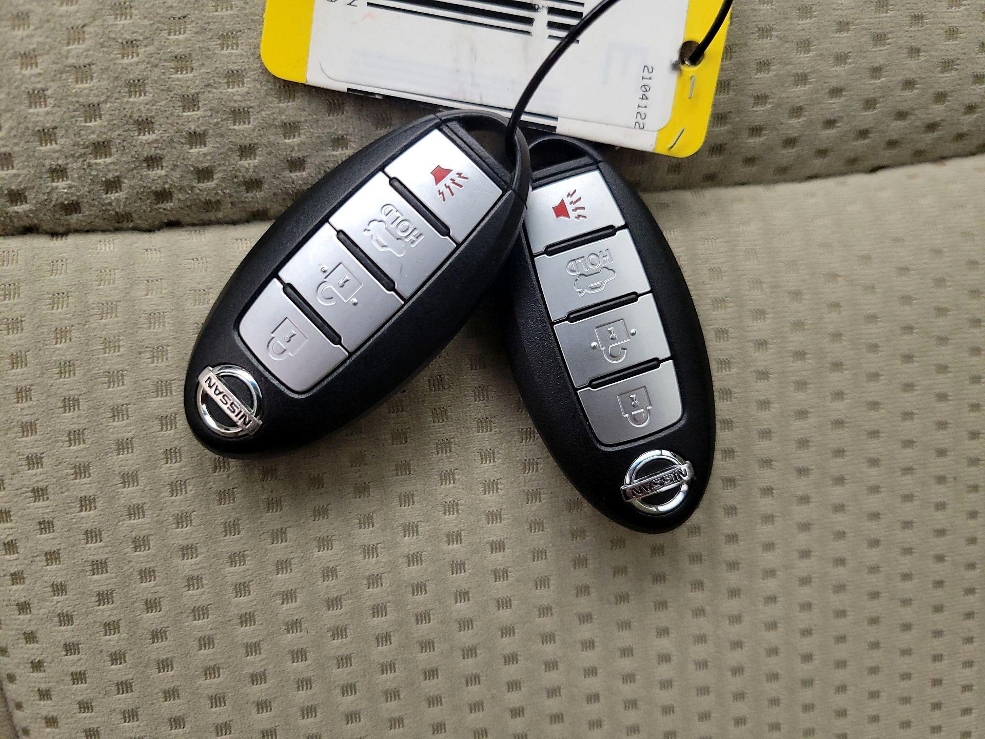 Thumbnail: 2015 Nissan Altima - 20