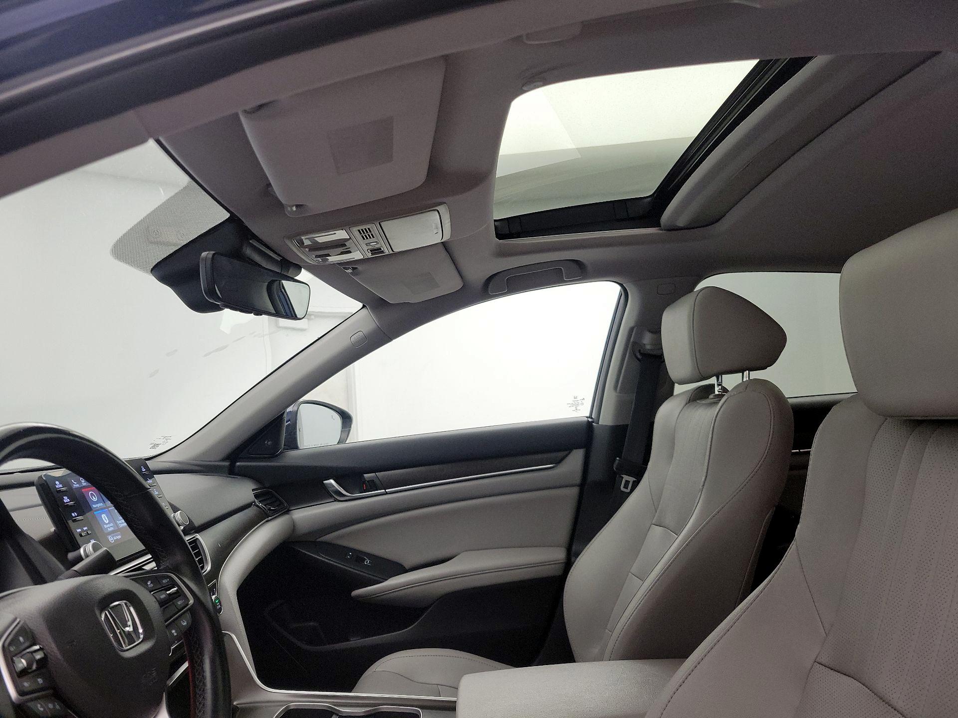 Thumbnail: 2020 Honda Accord - 18