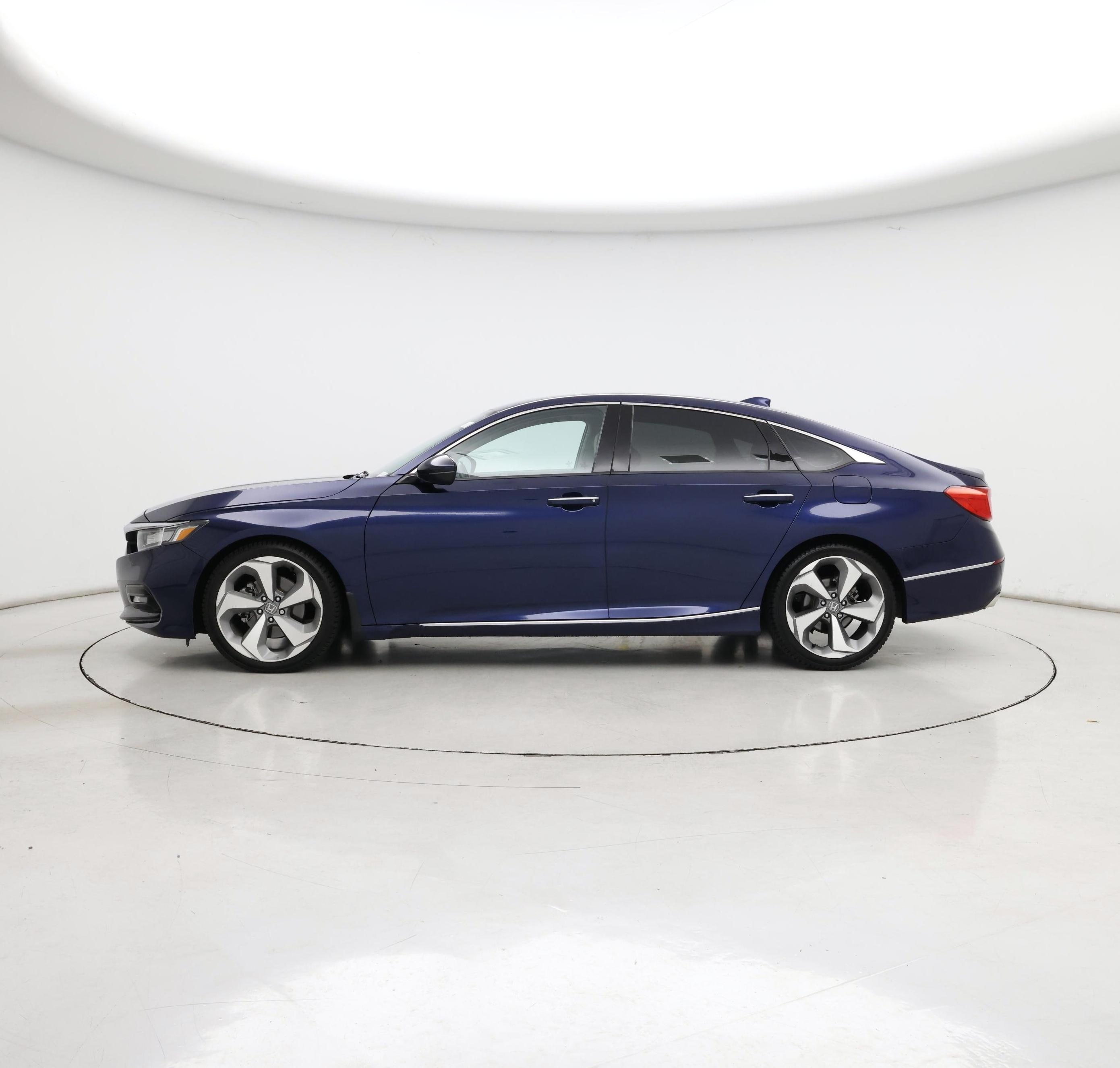 Thumbnail: 2020 Honda Accord - 3