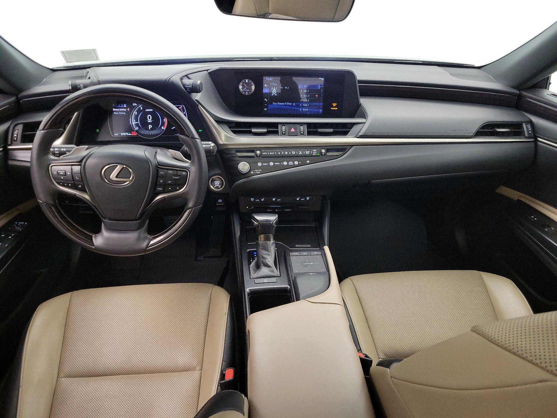 Thumbnail: 2021 Lexus ES - 9