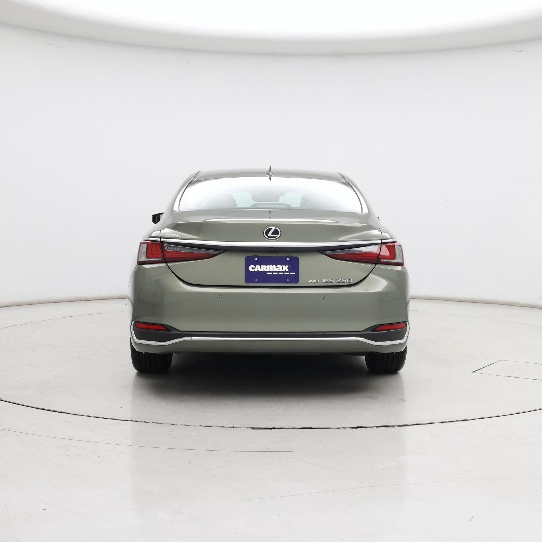 Thumbnail: 2021 Lexus ES - 6