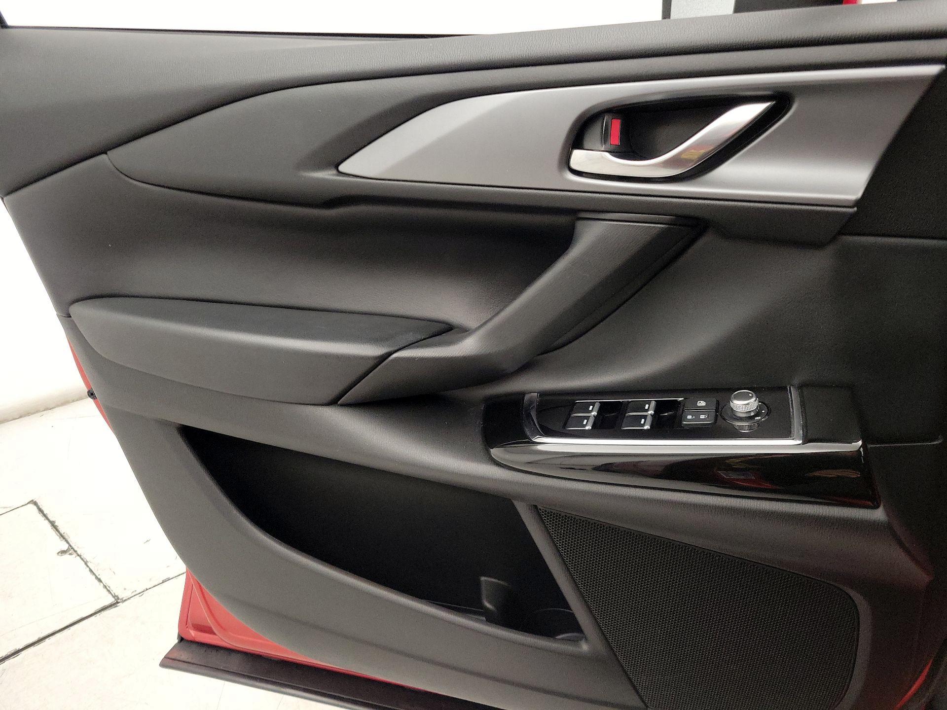 Thumbnail: 2022 Mazda CX-9 - 12