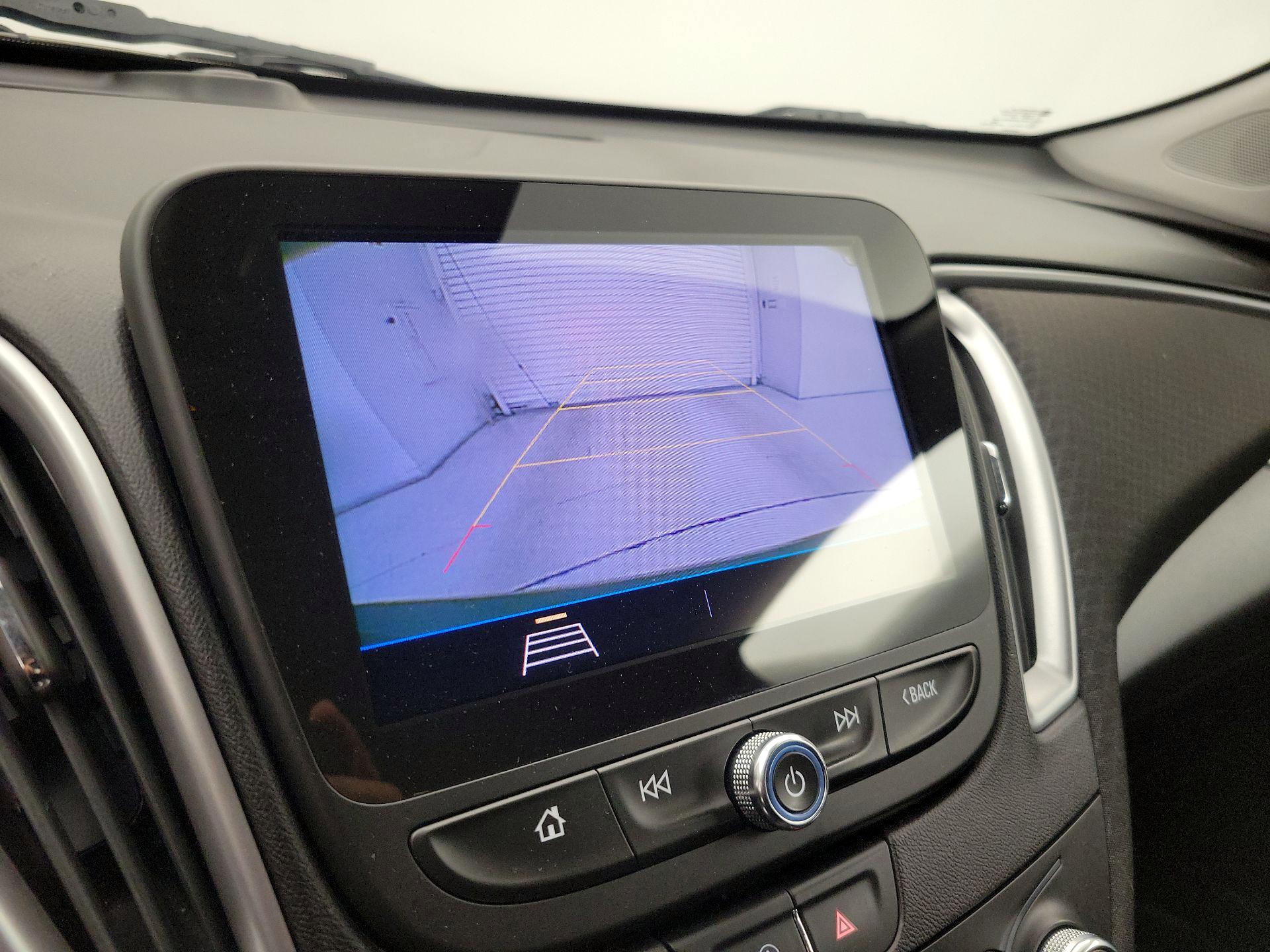 Thumbnail: 2020 Chevrolet Malibu - 14