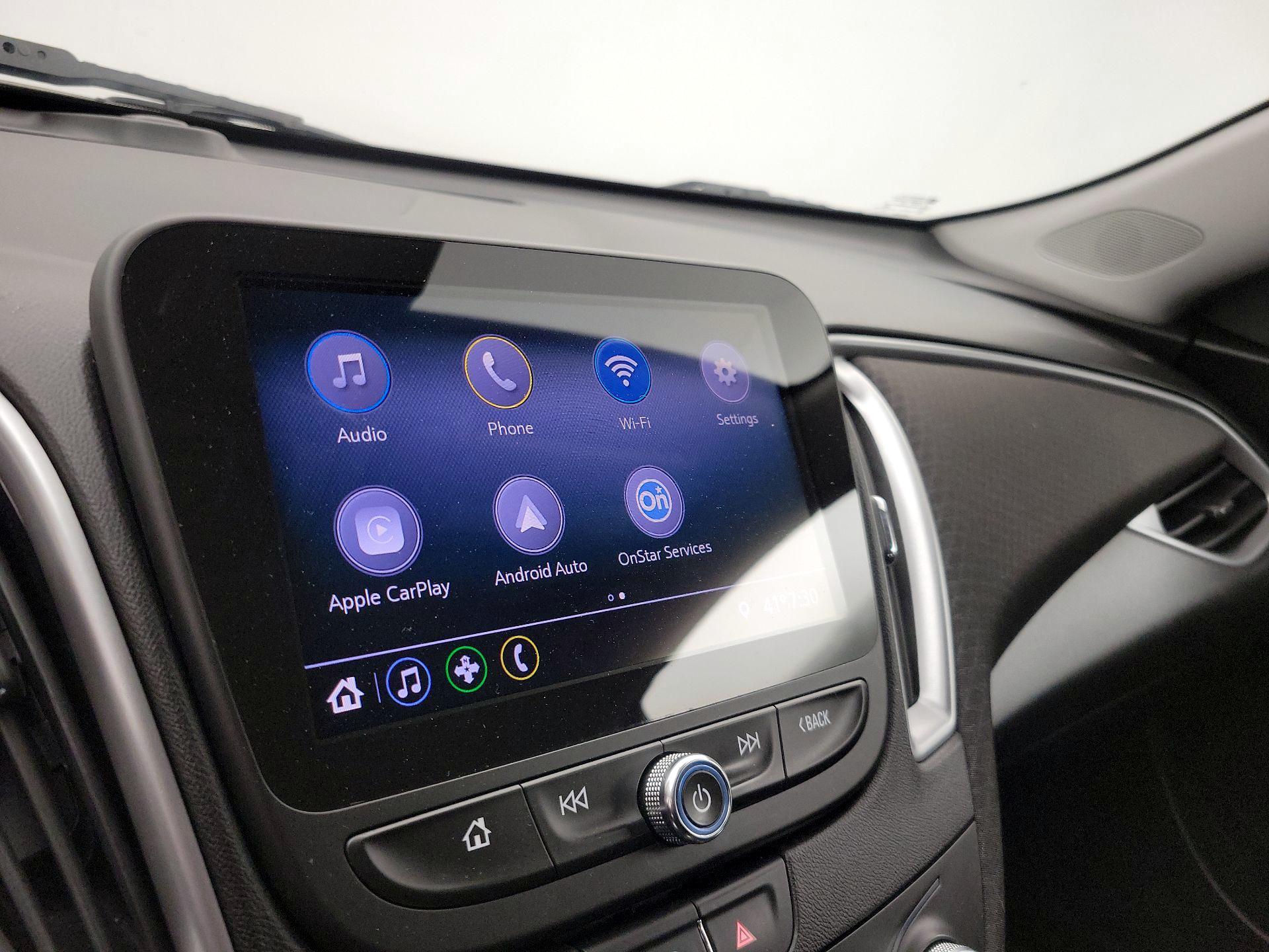 Thumbnail: 2020 Chevrolet Malibu - 15