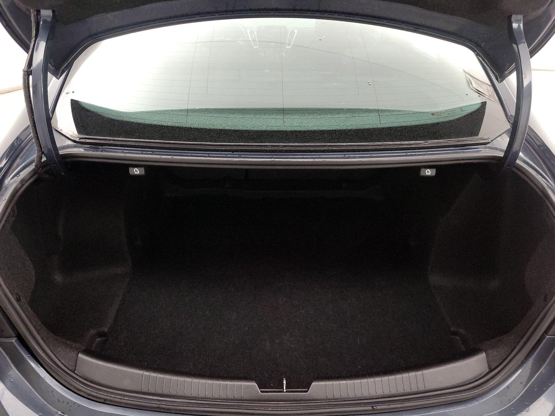 Thumbnail: 2020 Chevrolet Malibu - 19