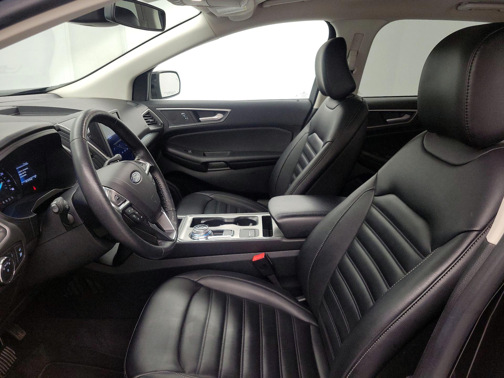 Thumbnail: 2022 Ford Edge - 11