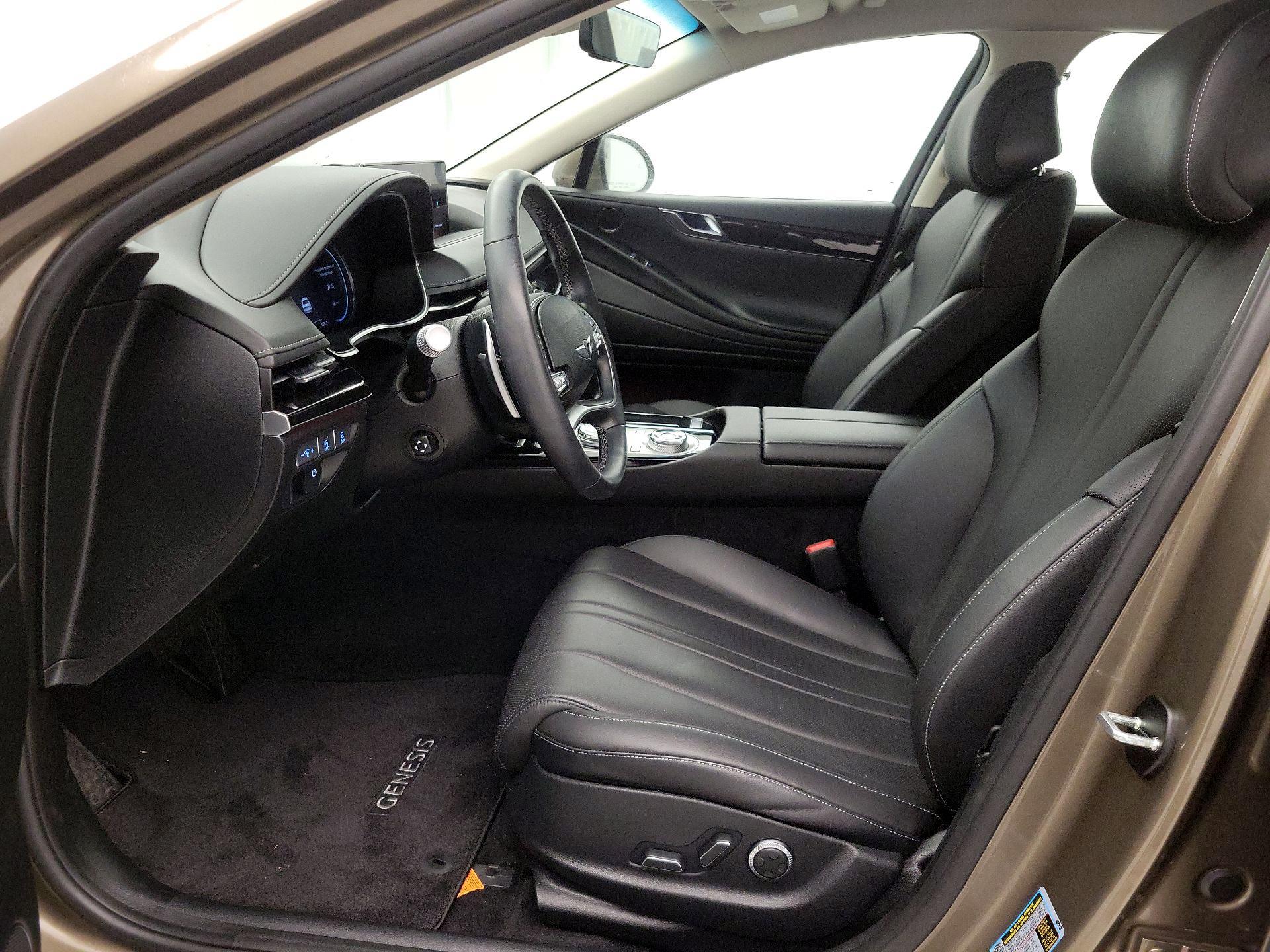 Thumbnail: 2023 Genesis G80 - 11