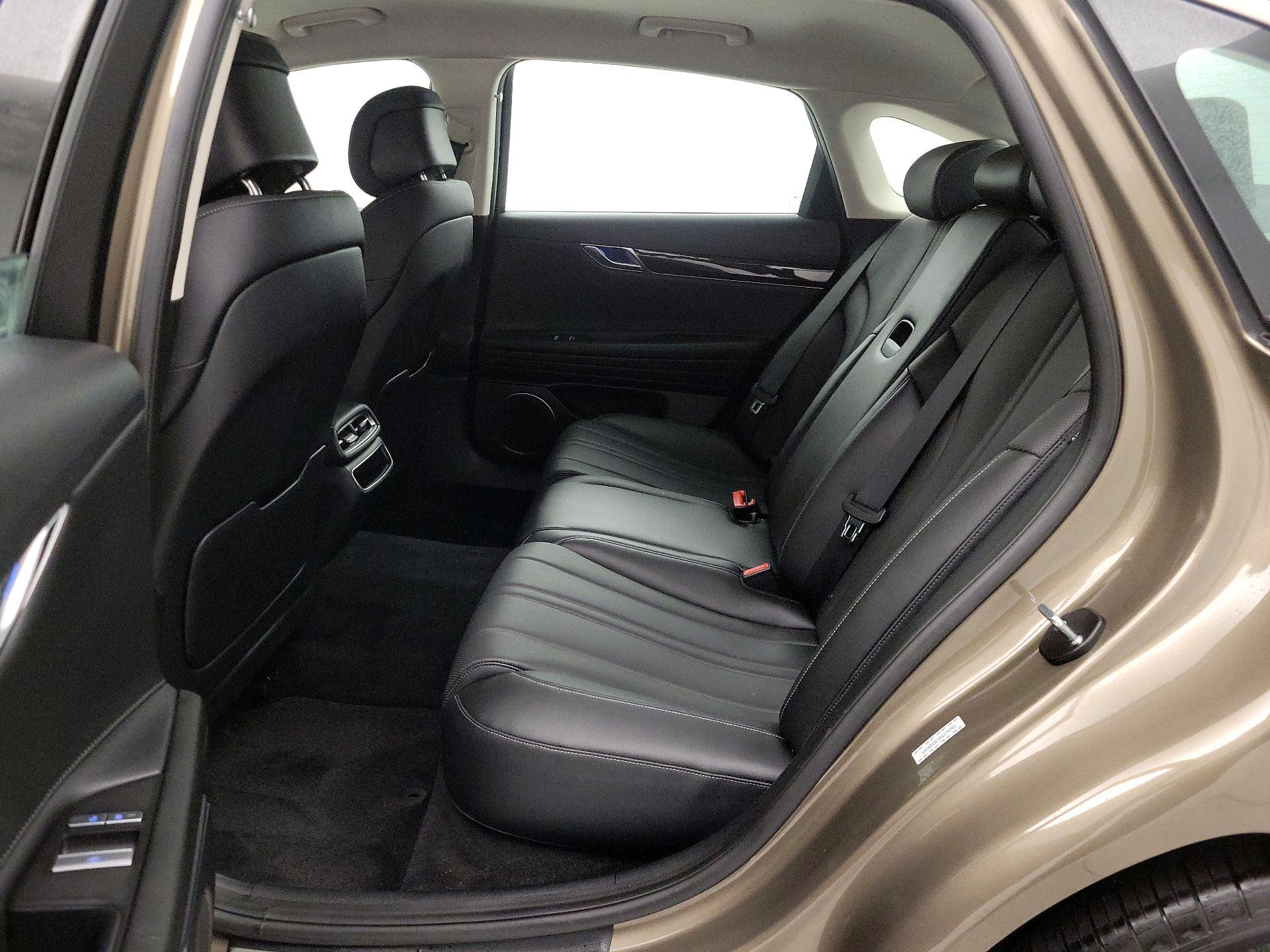 Thumbnail: 2023 Genesis G80 - 19