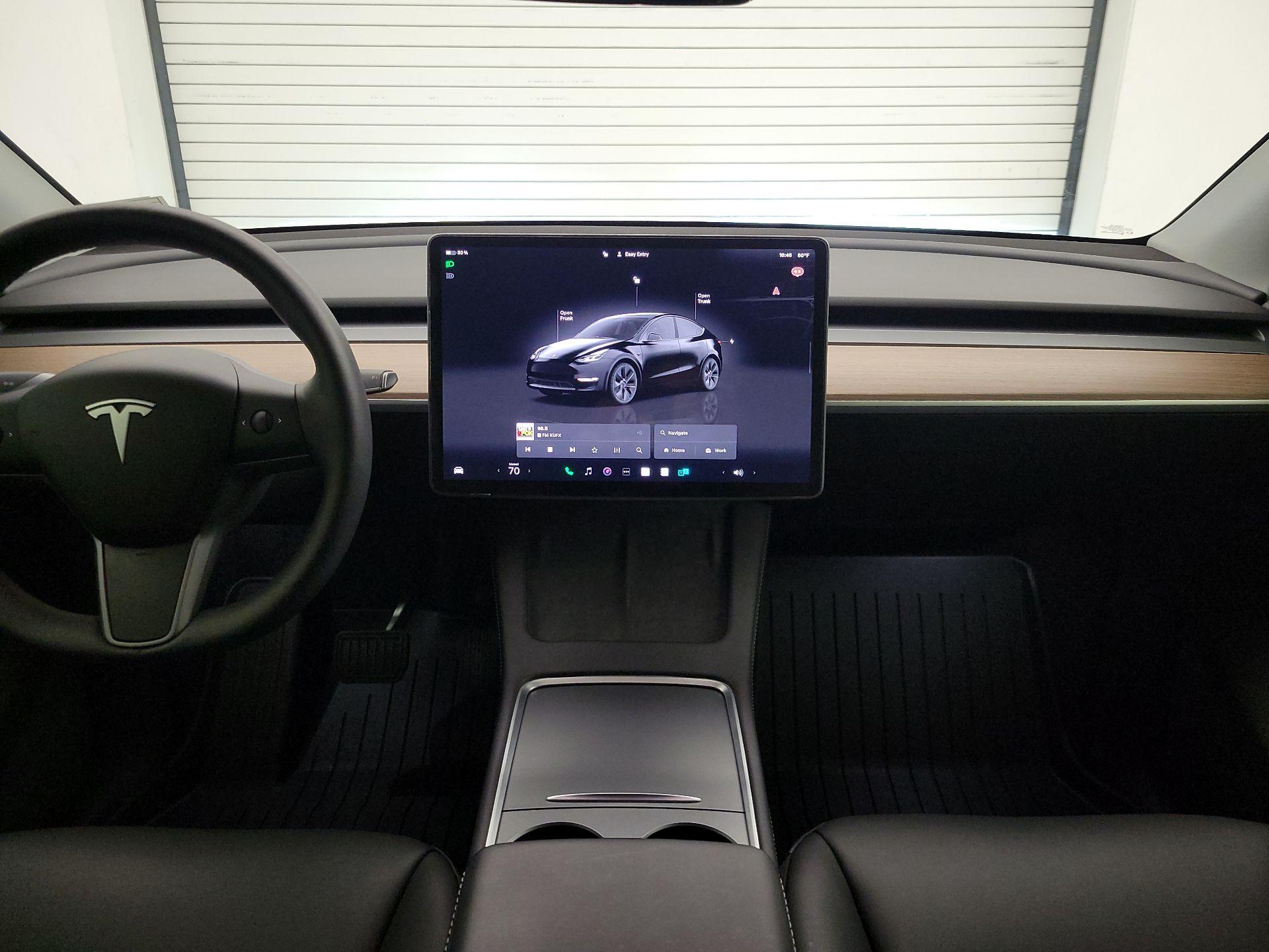 Thumbnail: 2025 Tesla Model Y - 9
