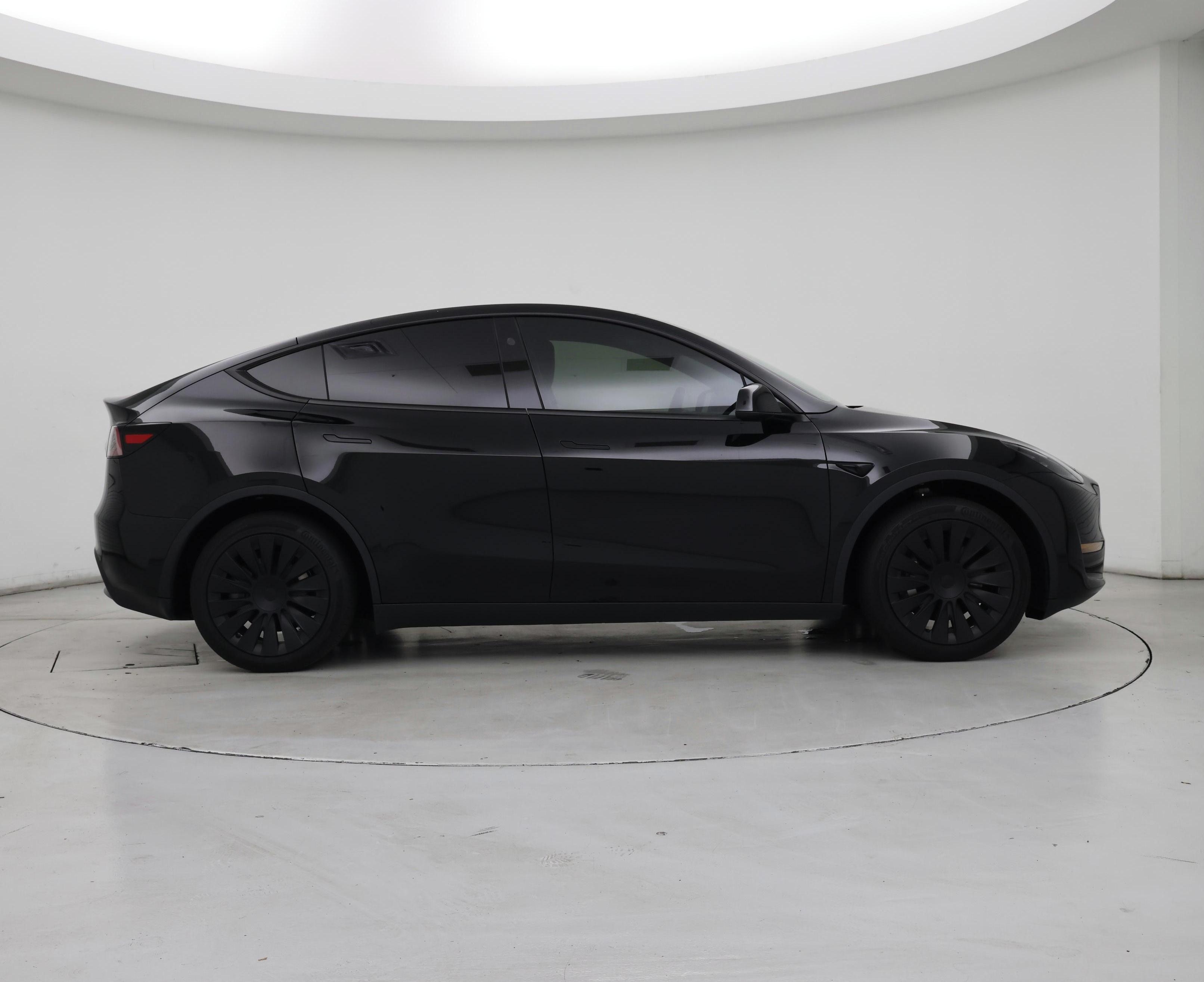 Thumbnail: 2025 Tesla Model Y - 7