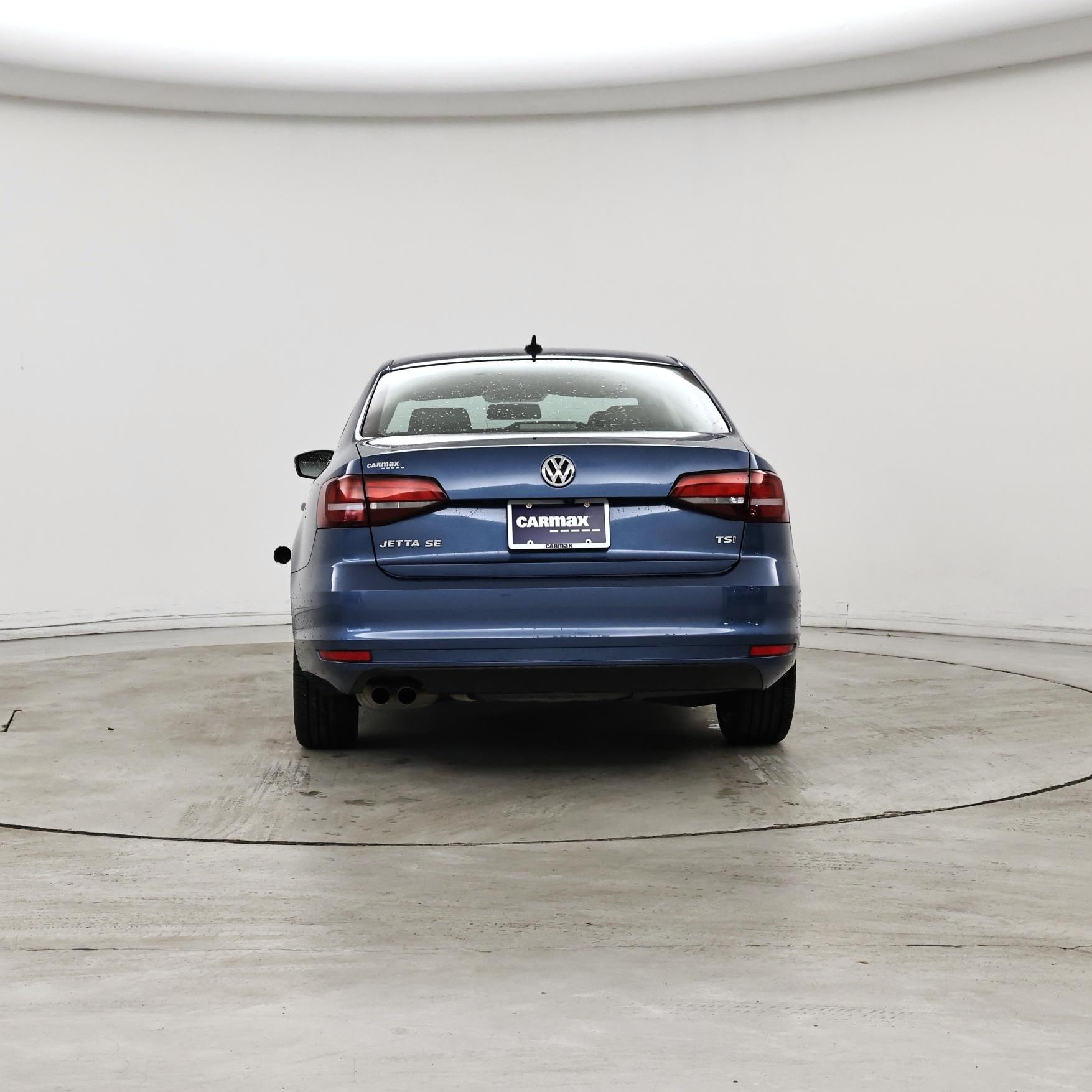 Thumbnail: 2017 Volkswagen Jetta - 6