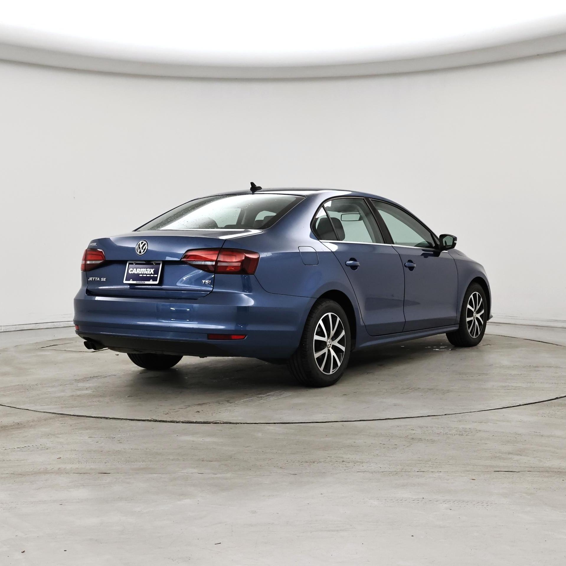 Thumbnail: 2017 Volkswagen Jetta - 8