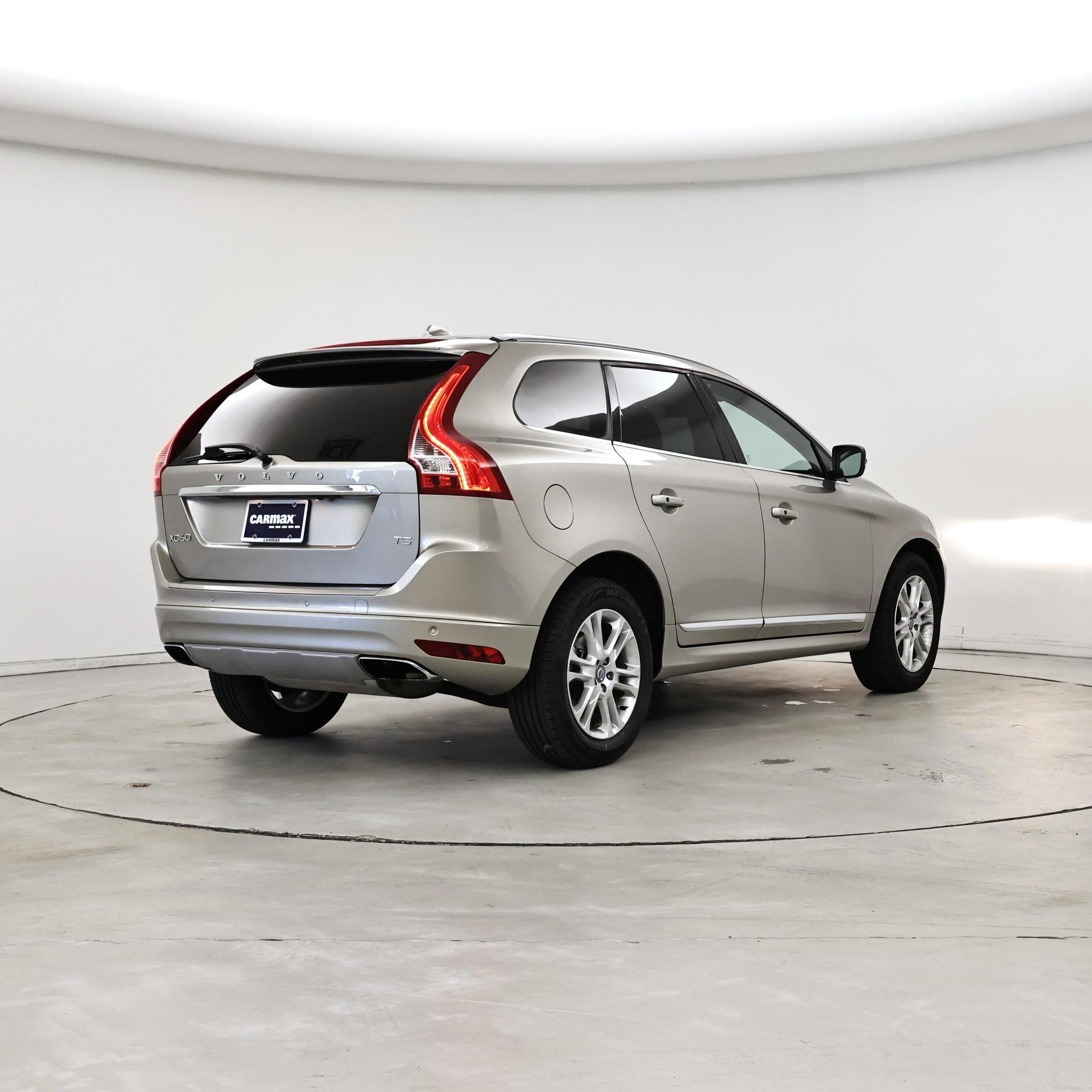 Thumbnail: 2016 Volvo XC60 - 8
