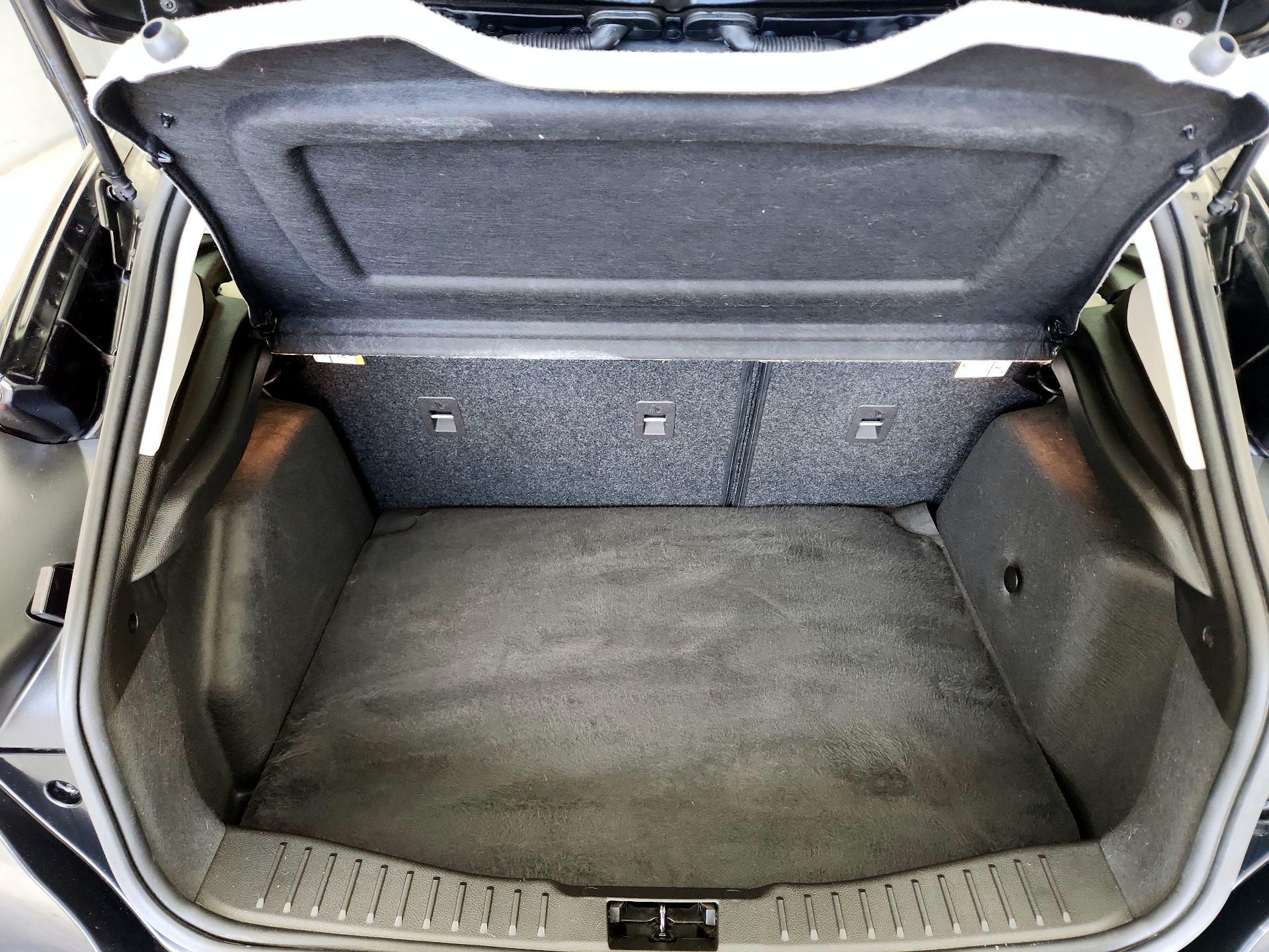 Thumbnail: 2016 Ford Focus - 20