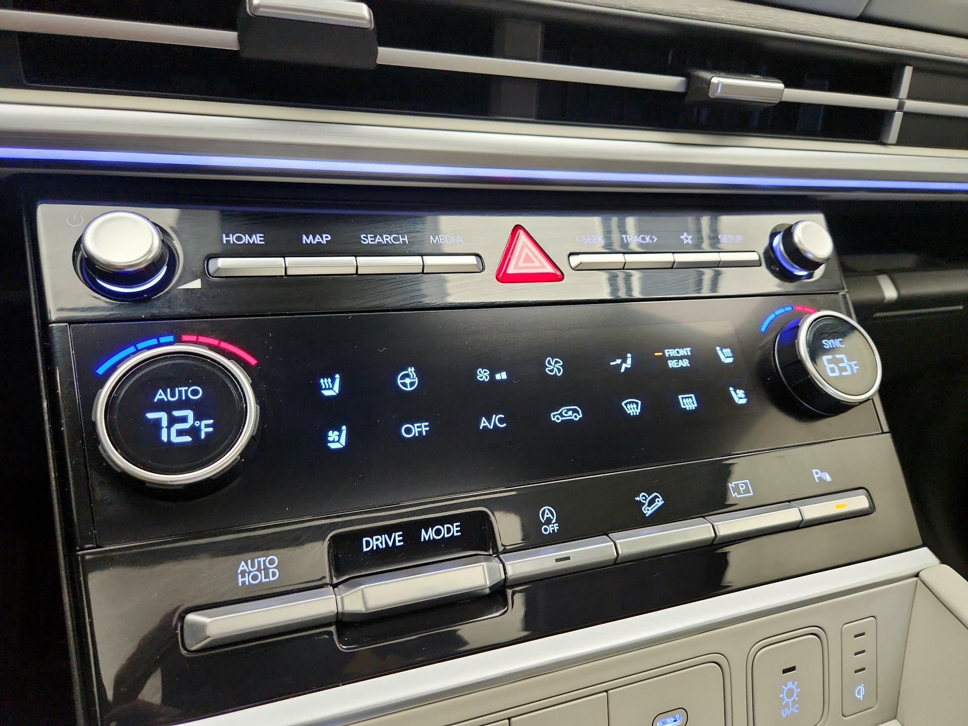 Thumbnail: 2024 Hyundai Santa Fe - 17