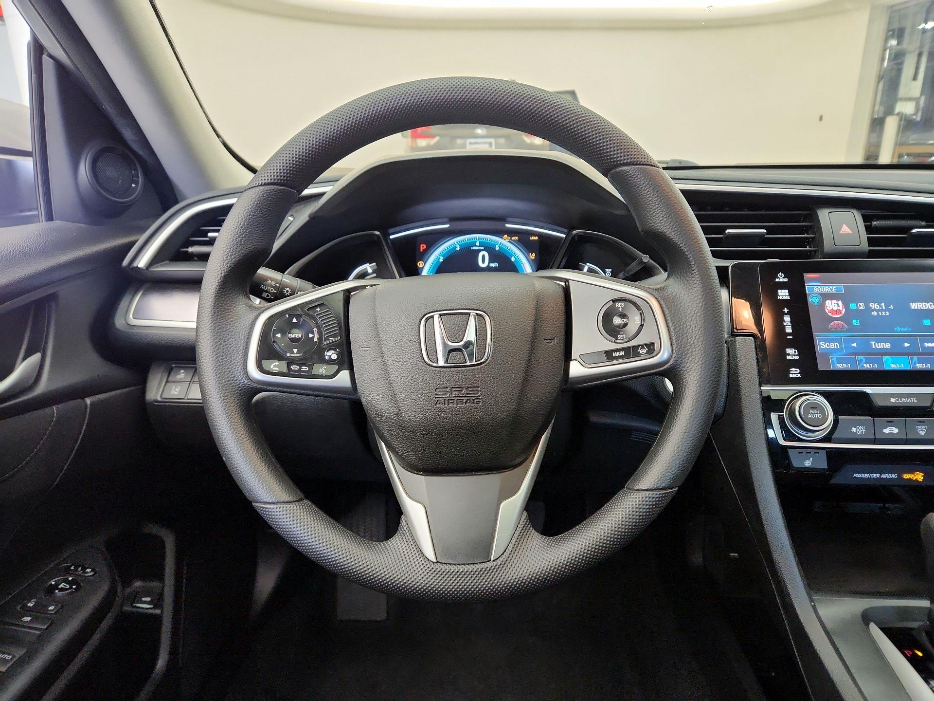 Thumbnail: 2017 Honda Civic - 10