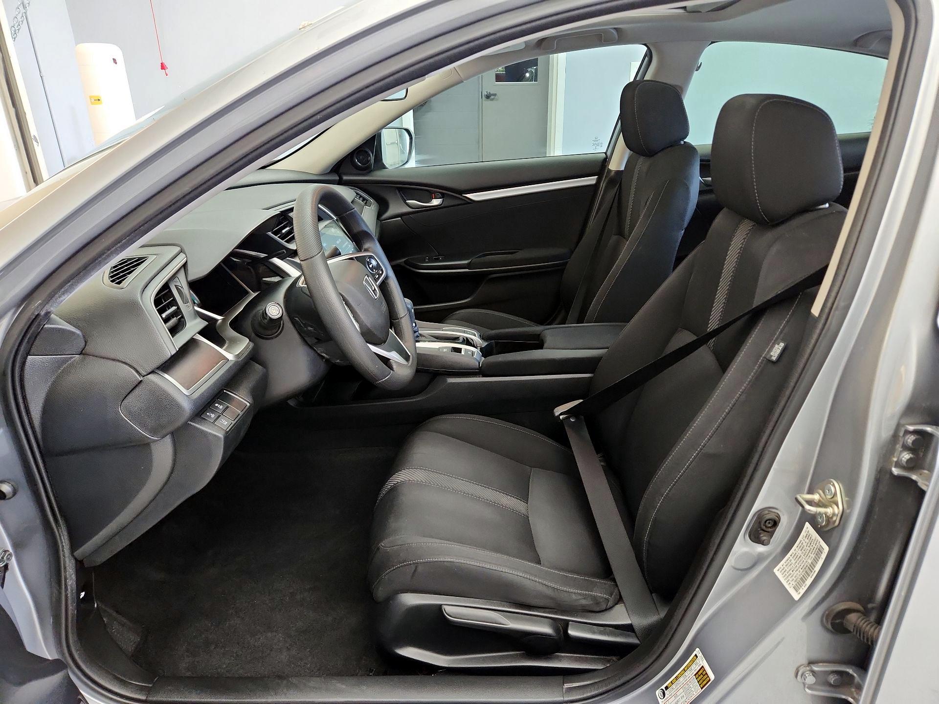 Thumbnail: 2017 Honda Civic - 11