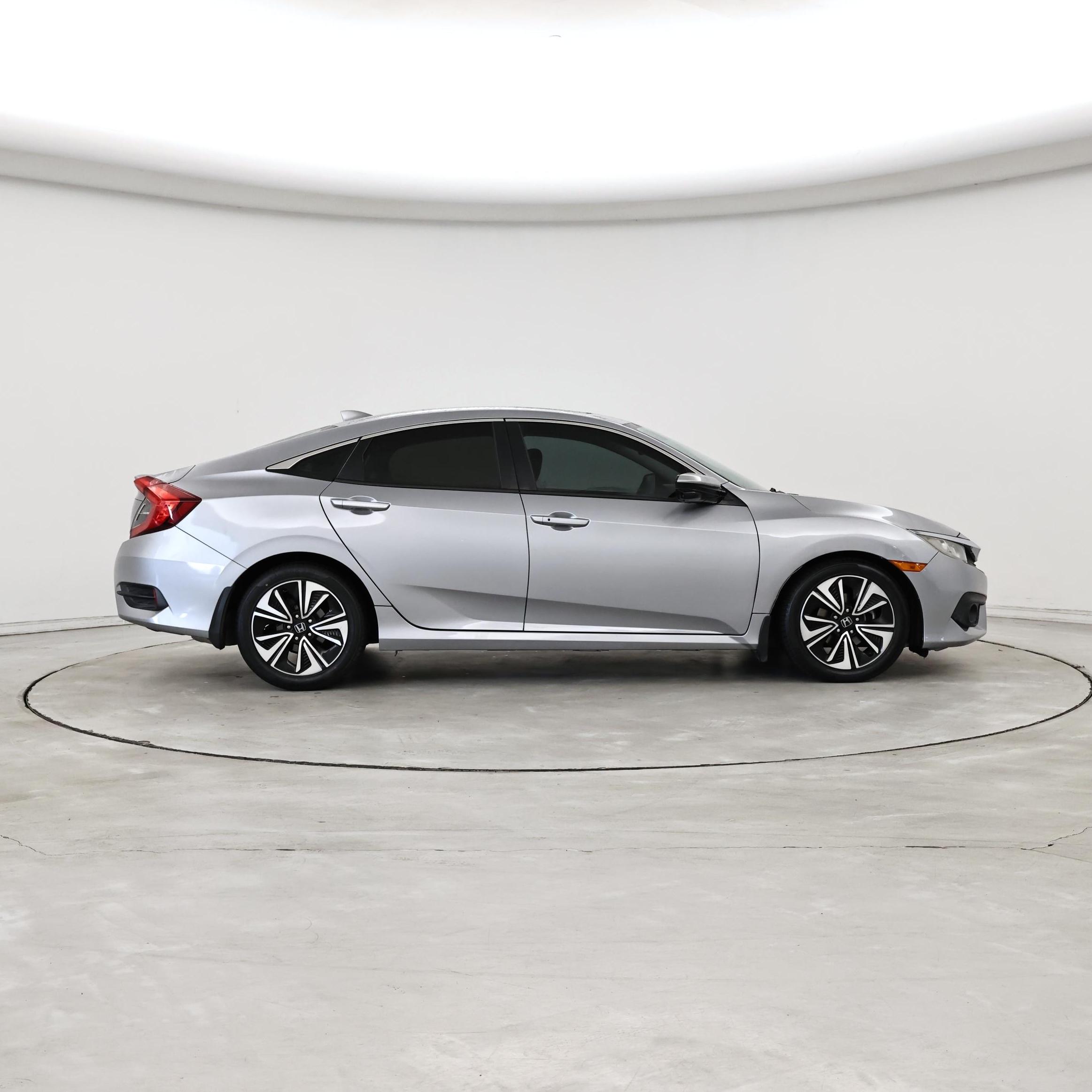 Thumbnail: 2017 Honda Civic - 7