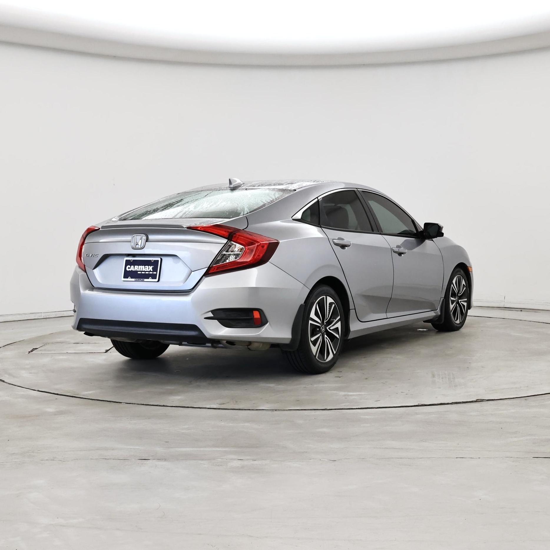 Thumbnail: 2017 Honda Civic - 8