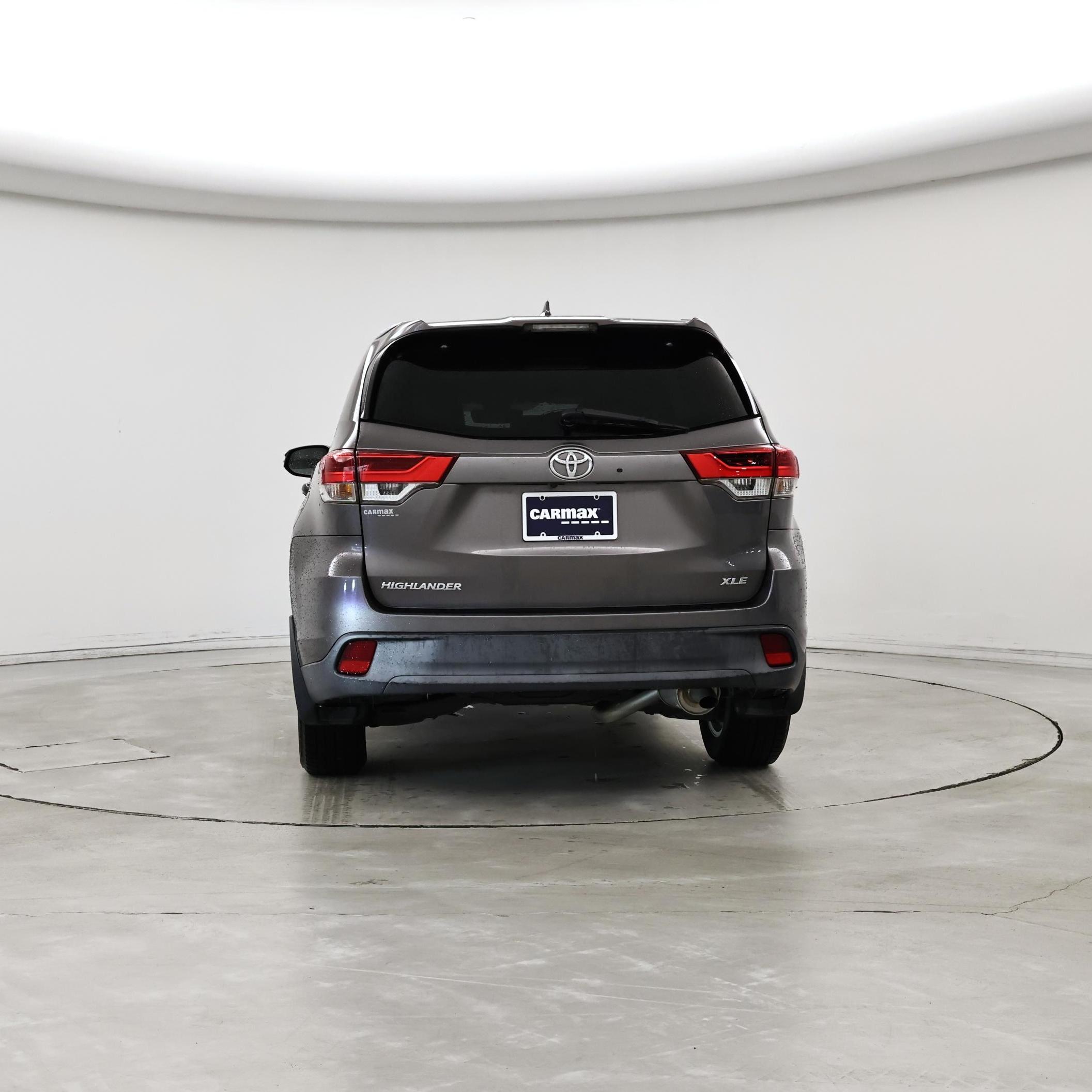 Thumbnail: 2017 Toyota Highlander - 6